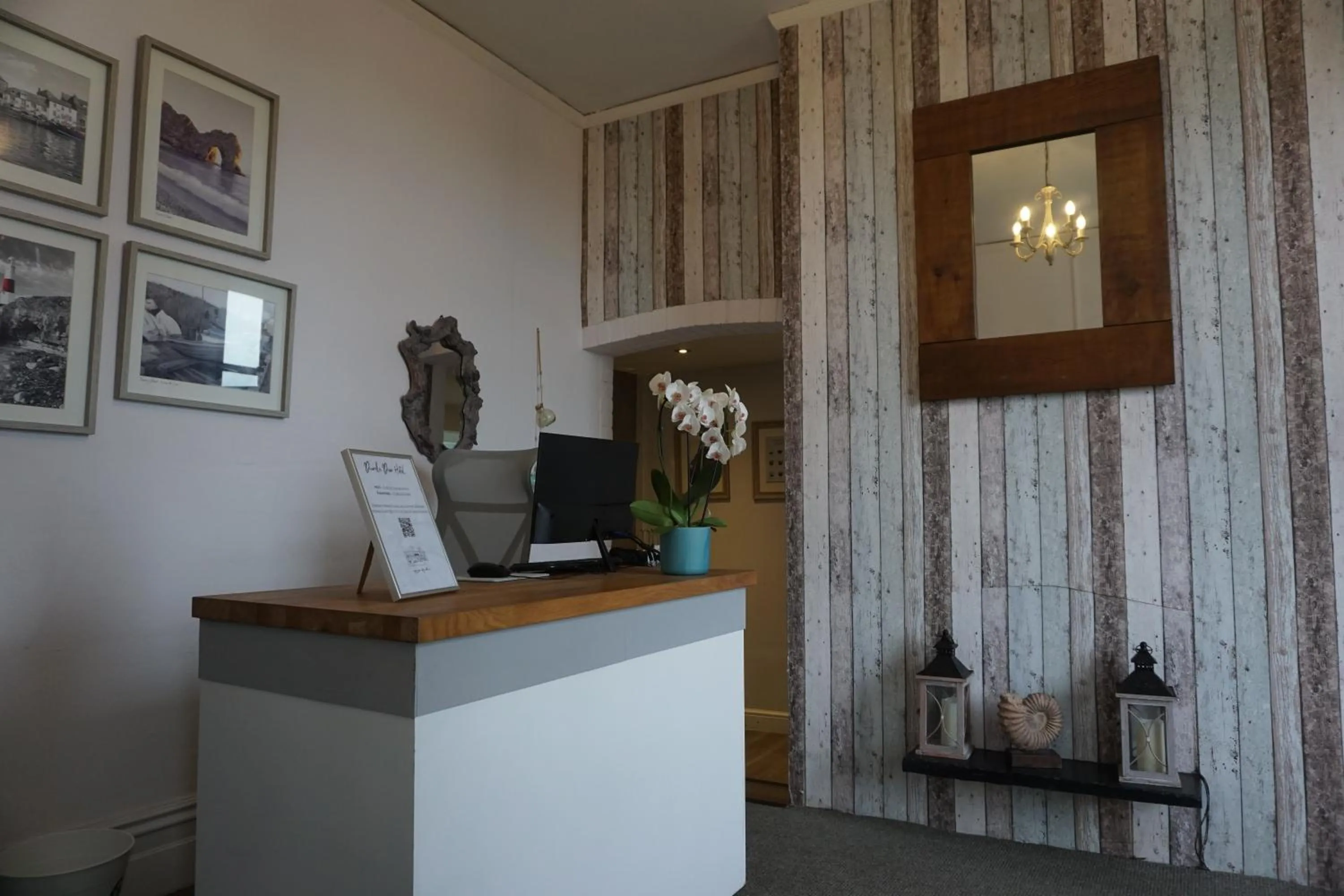 Lobby or reception in Durdle Door Hotel