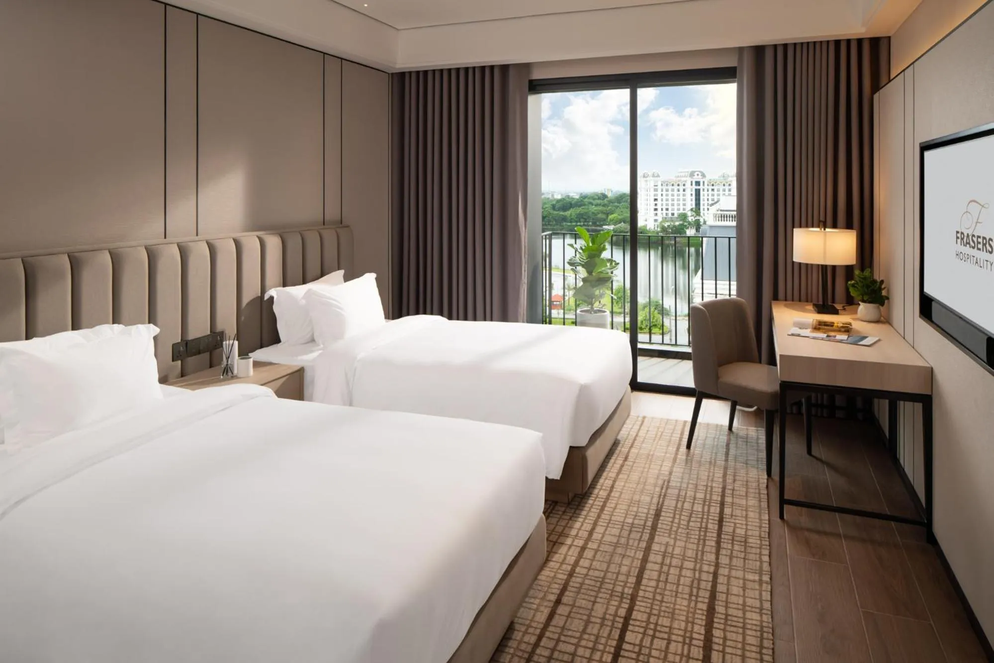 Bed in Modena by Fraser Vinh Yen