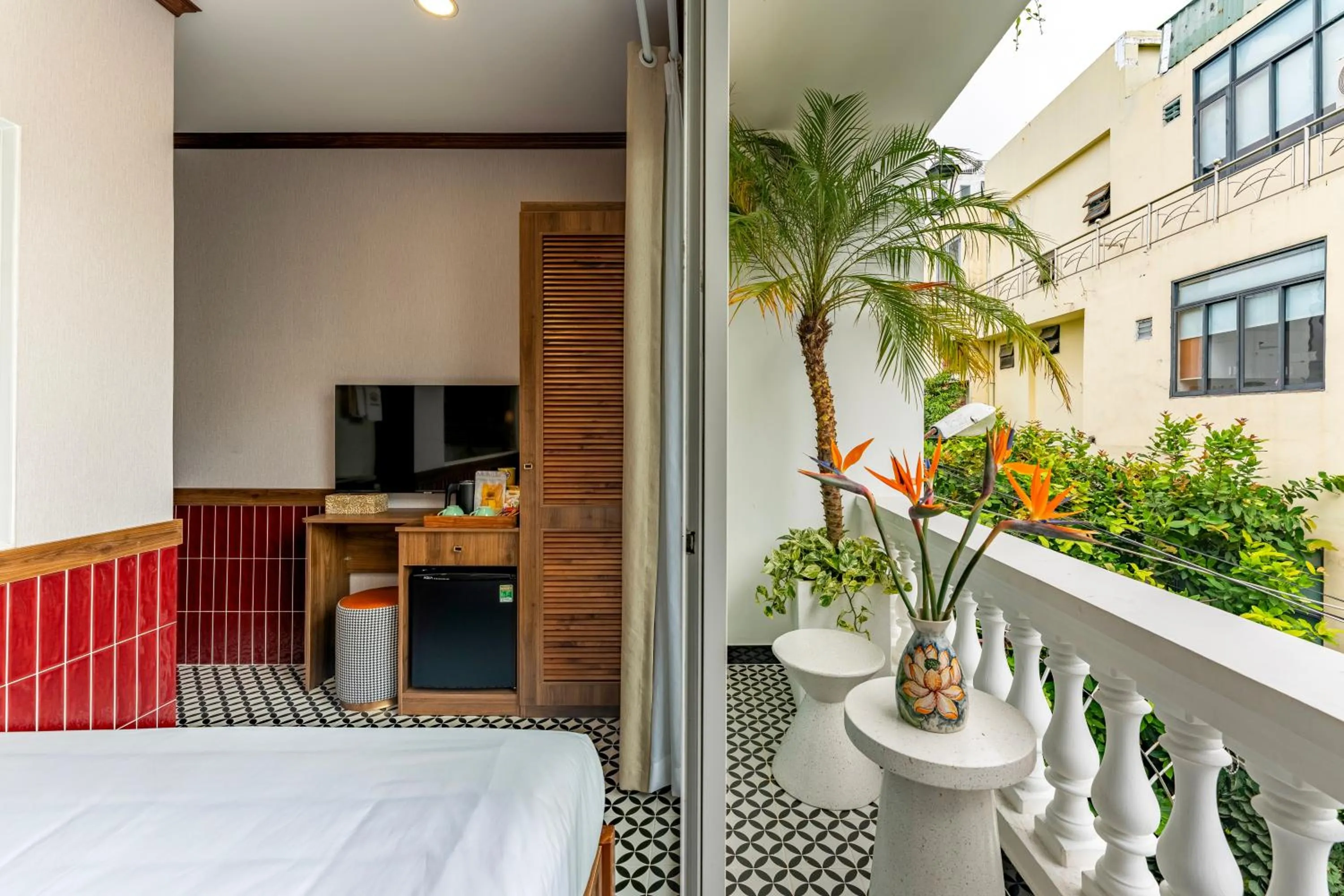 Bed in White Lotus - Heritage Hotel