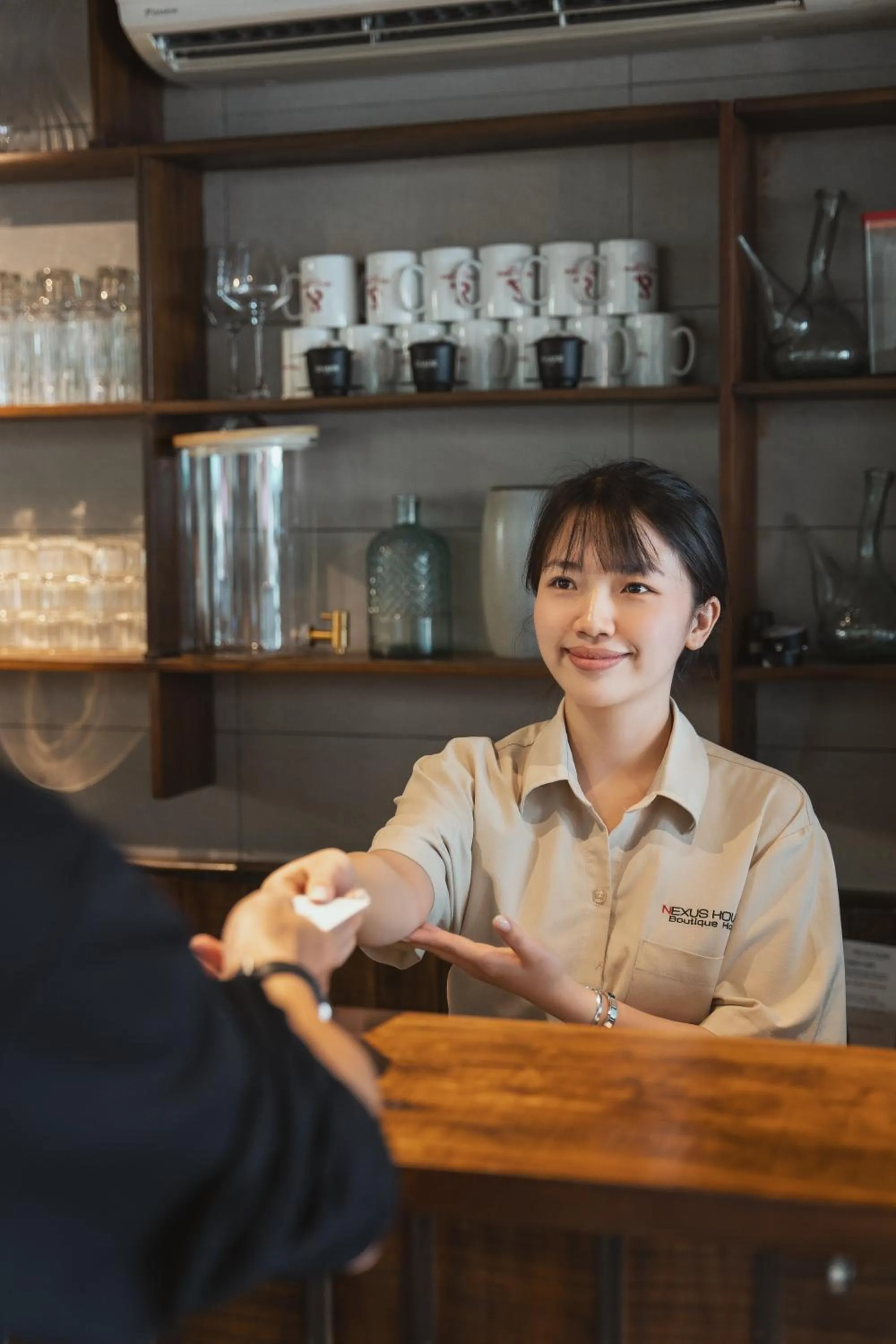 Staff in Nexus House Nguyen Binh Khiem - Near Saigon Zoo & Botanical Gardens