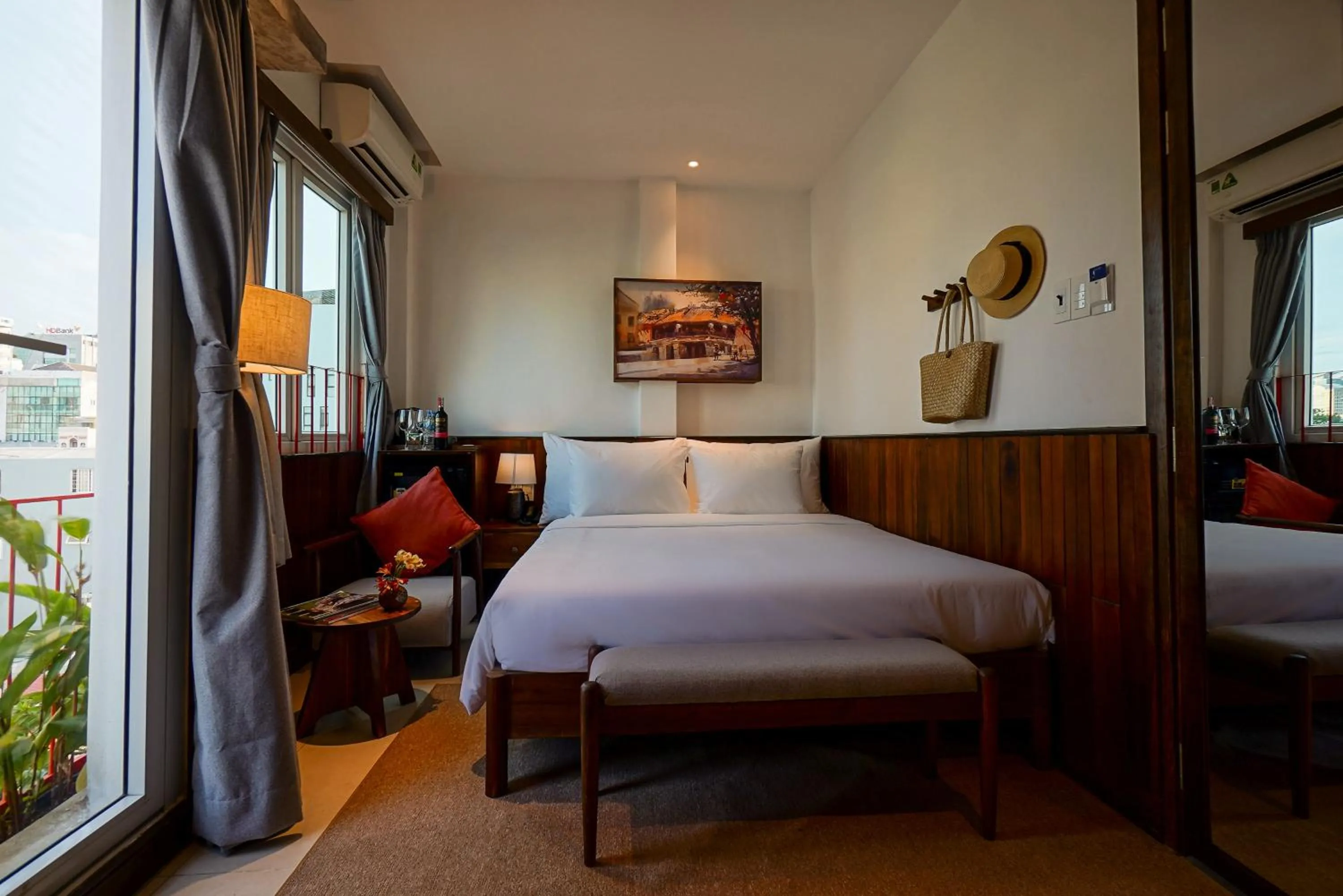 Photo of the whole room, Bed in Nexus House Nguyen Binh Khiem - Near Saigon Zoo & Botanical Gardens