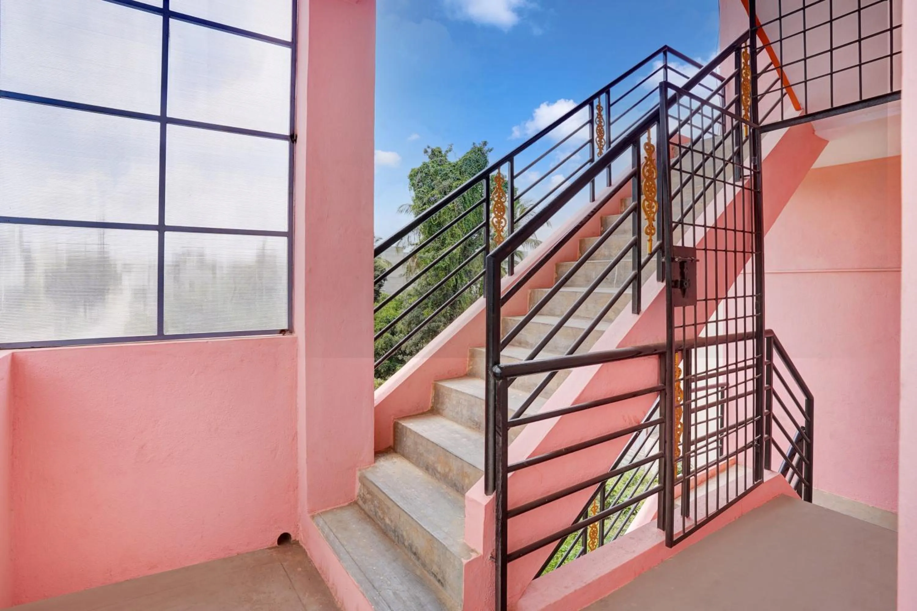 Lobby or reception in Super Hotel O SV LODGE