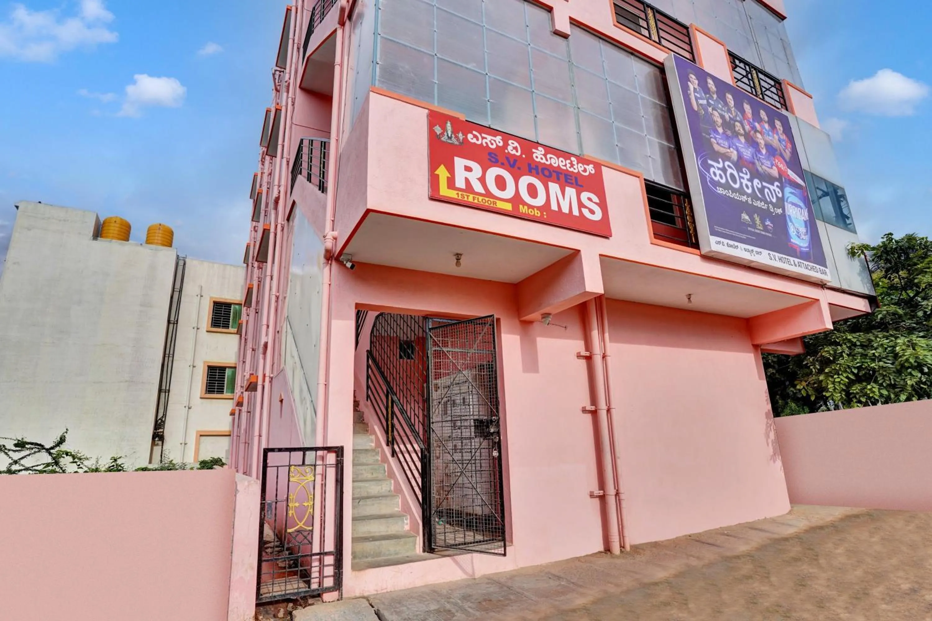 Facade/entrance in Super Hotel O SV LODGE
