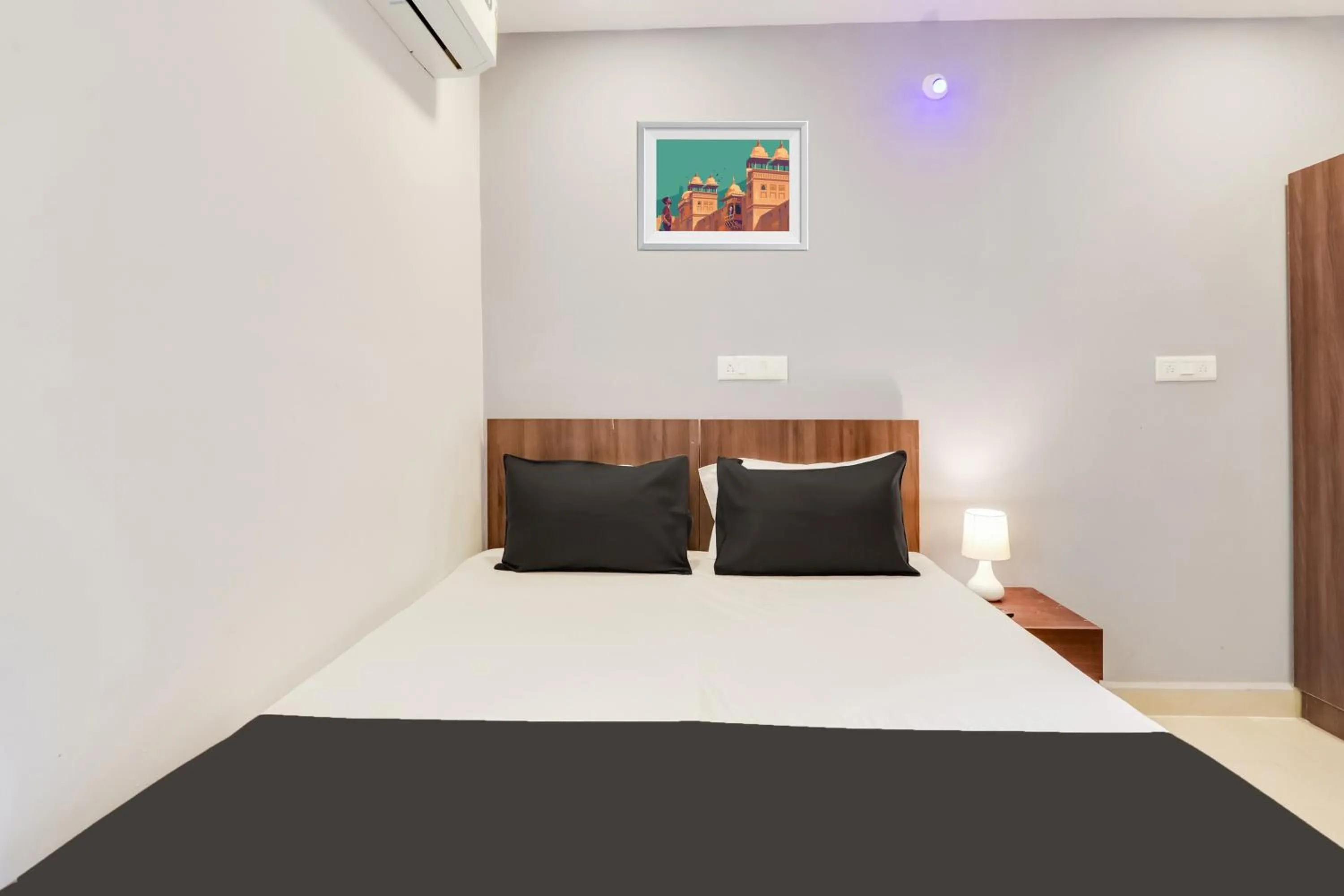 Bedroom in Hotel O by OYO Siri Inn guest house