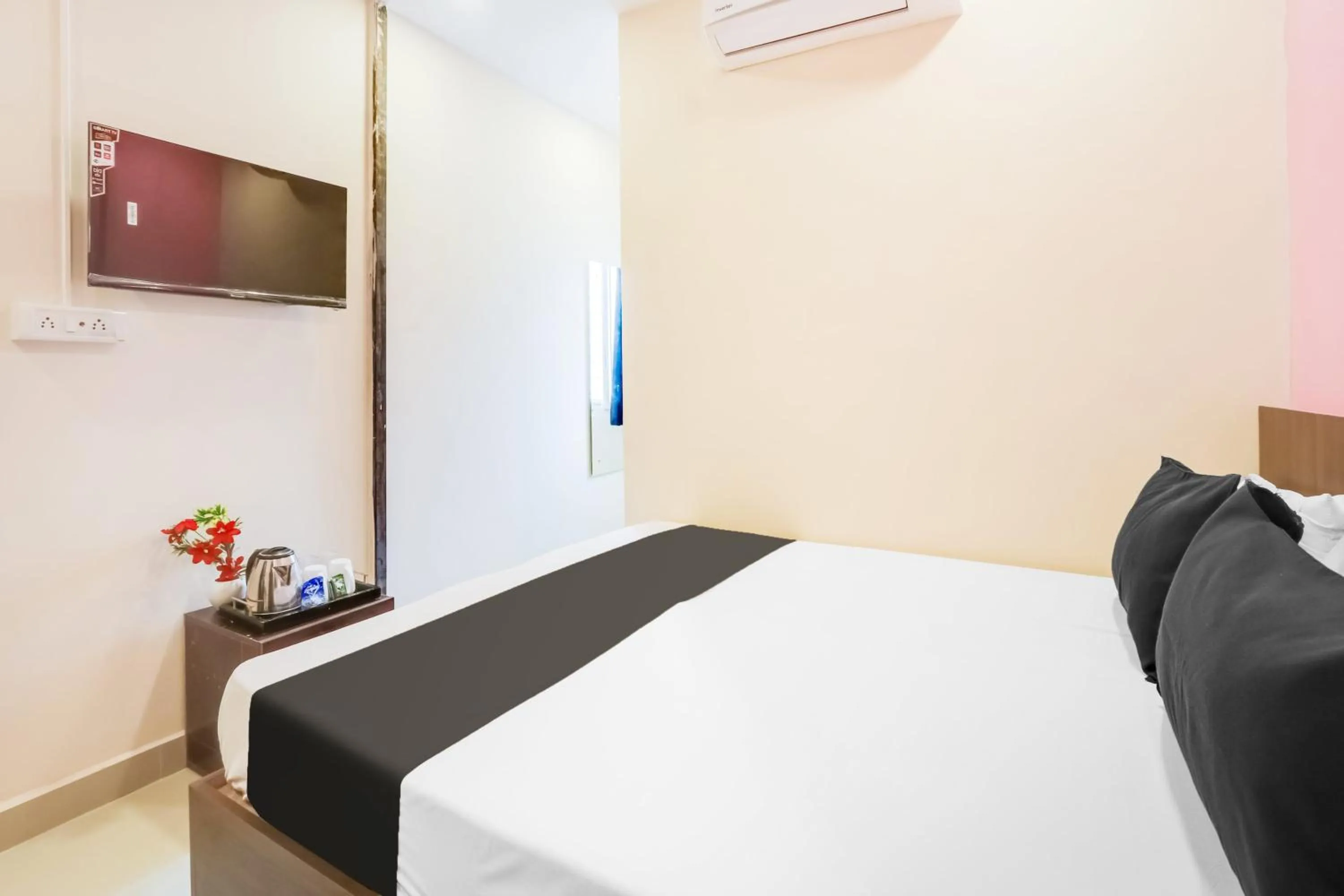 Bedroom in Hotel O by OYO Siri Inn guest house