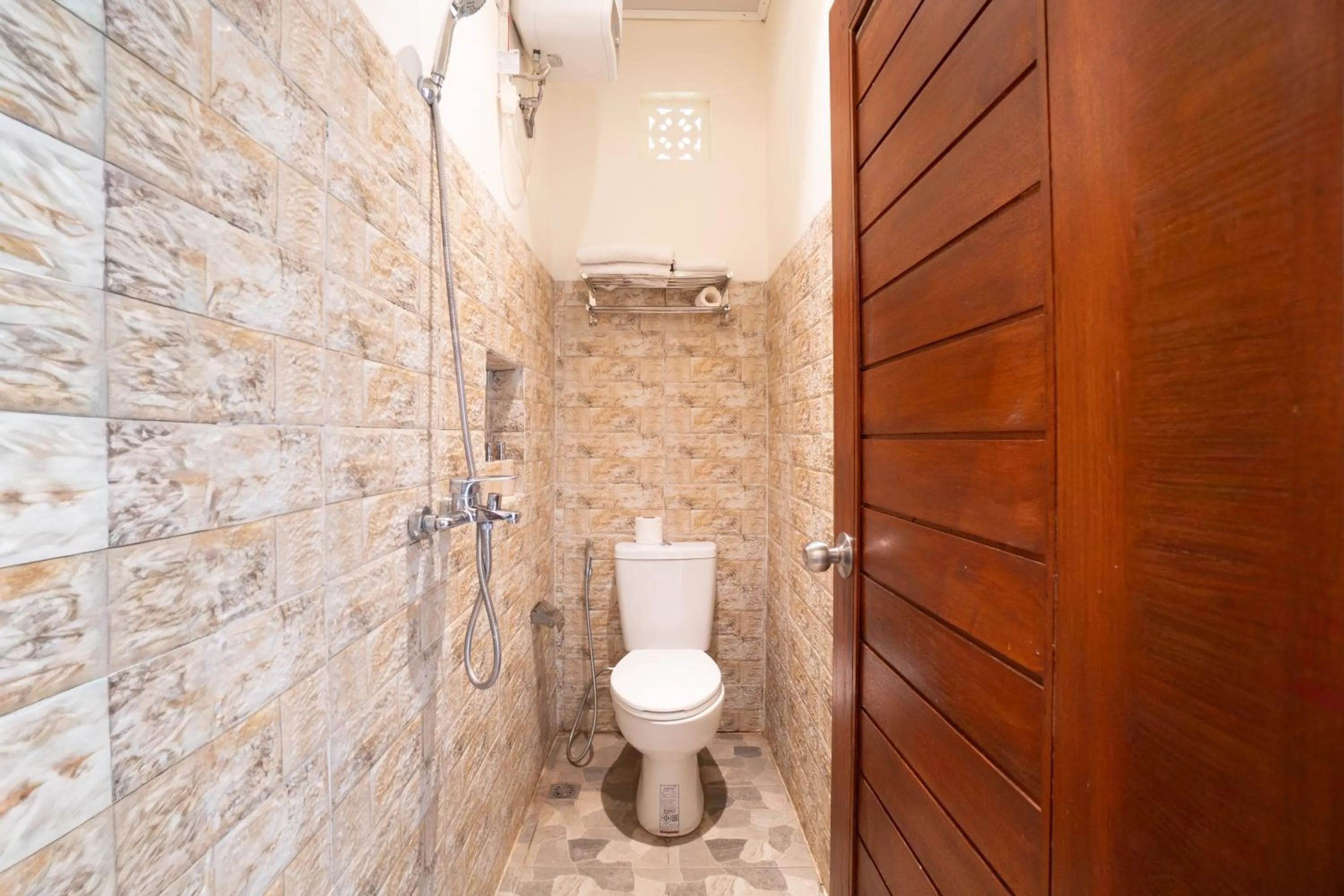 Shower in Puri Kurnia Ayu