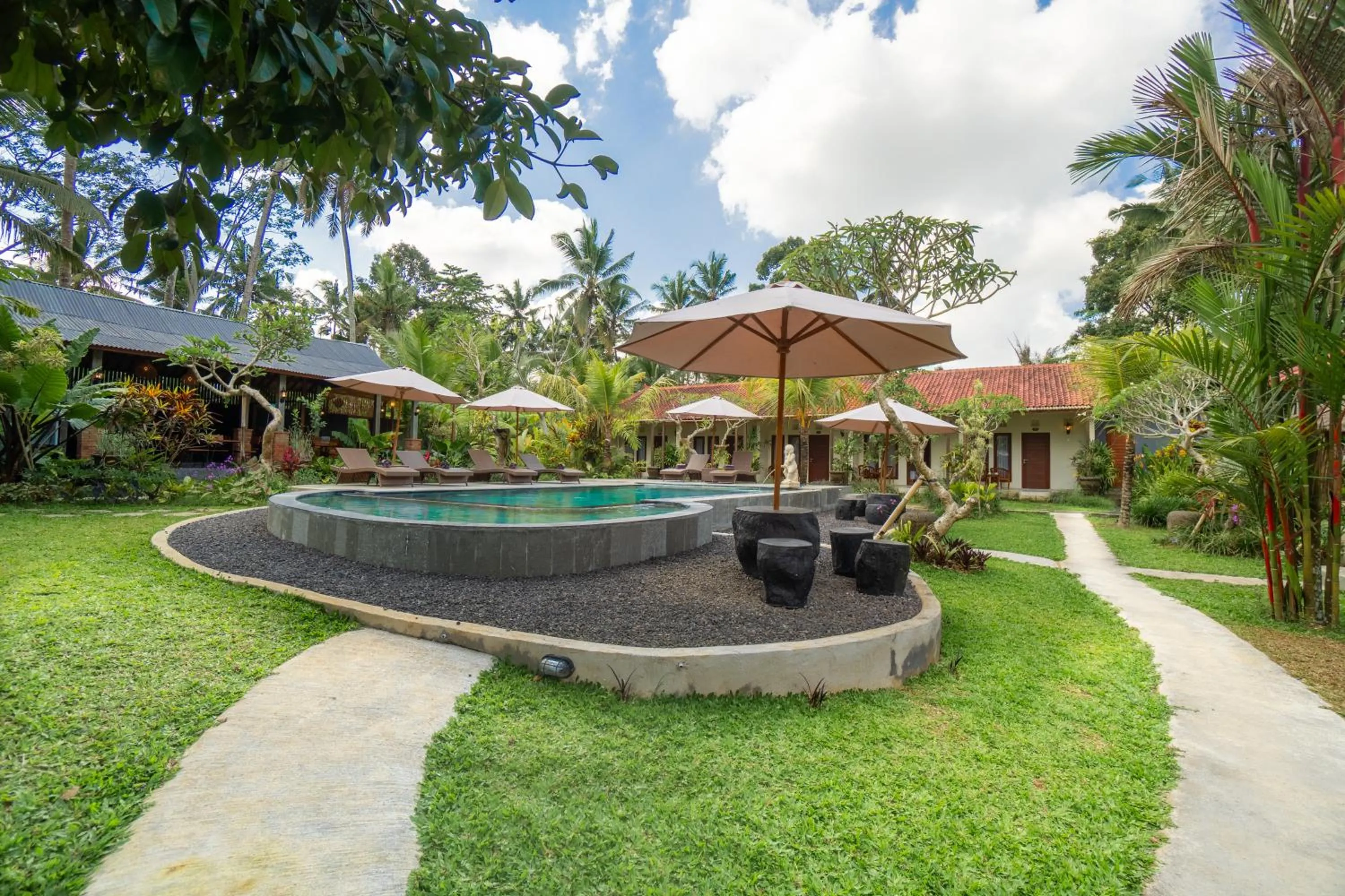 Patio in Puri Kurnia Ayu