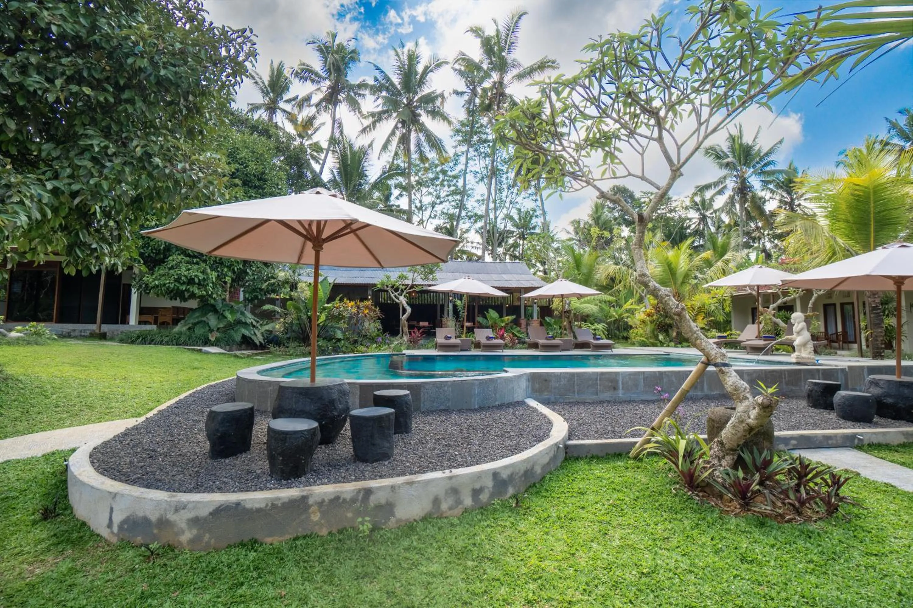 Patio in Puri Kurnia Ayu