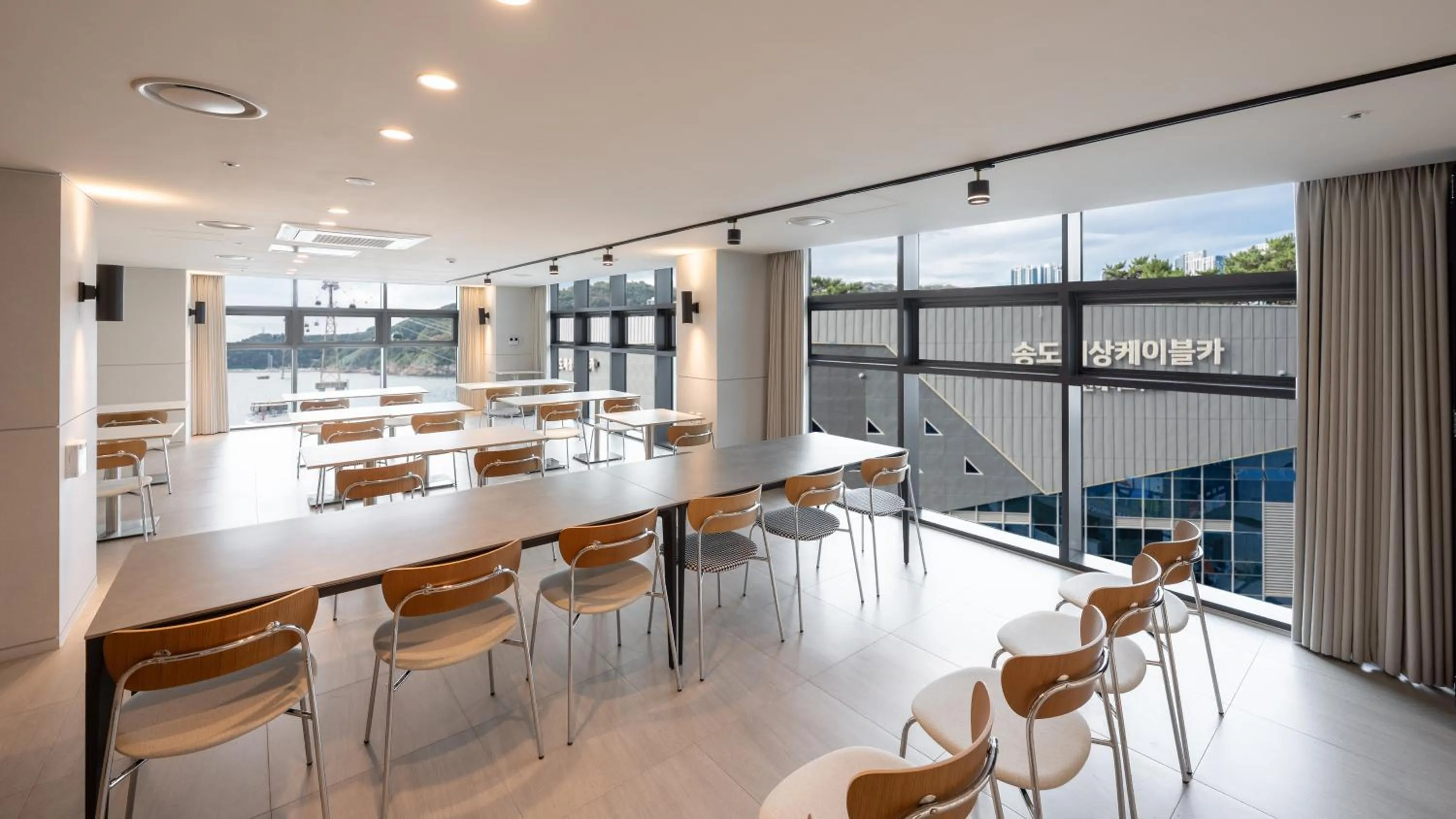 Business facilities in Elmomento Songdo
