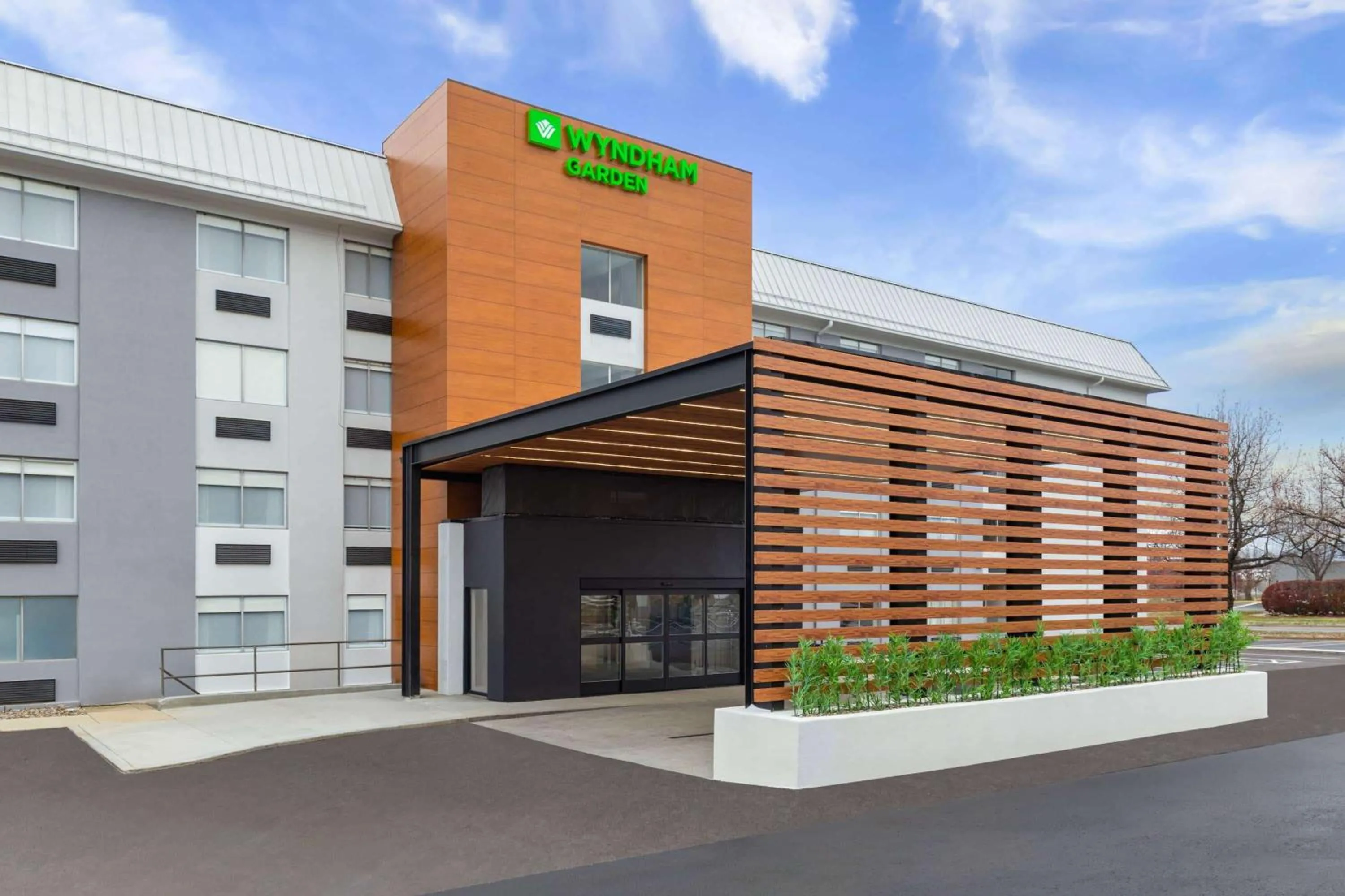 Property building in Wyndham Garden Louisville KY