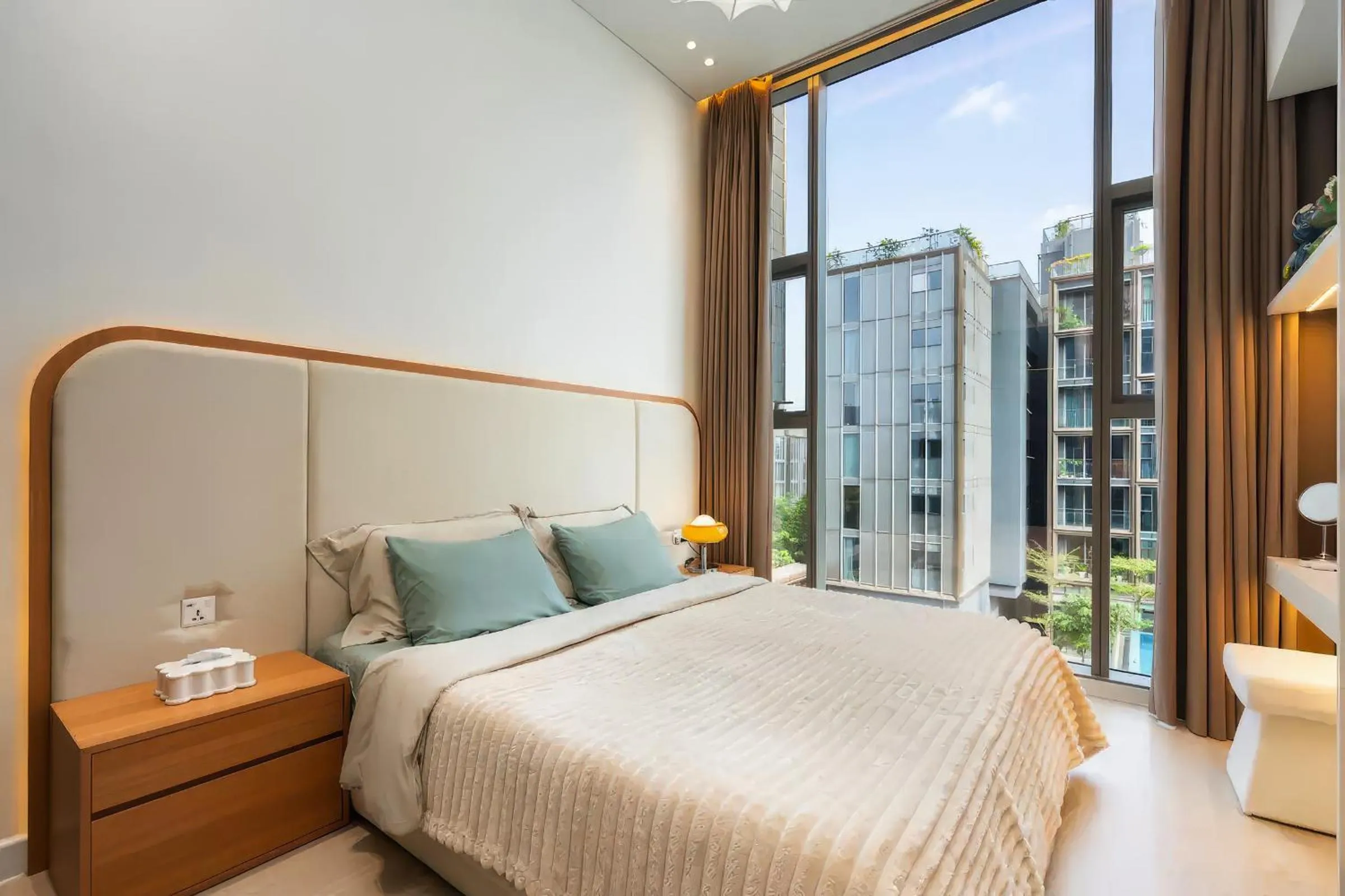 Bed in Empire City Thủ Thiêm D2