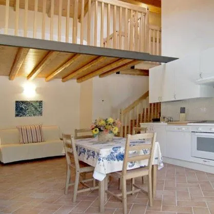 Kitchen or kitchenette in Agriturismo Il Pianetto