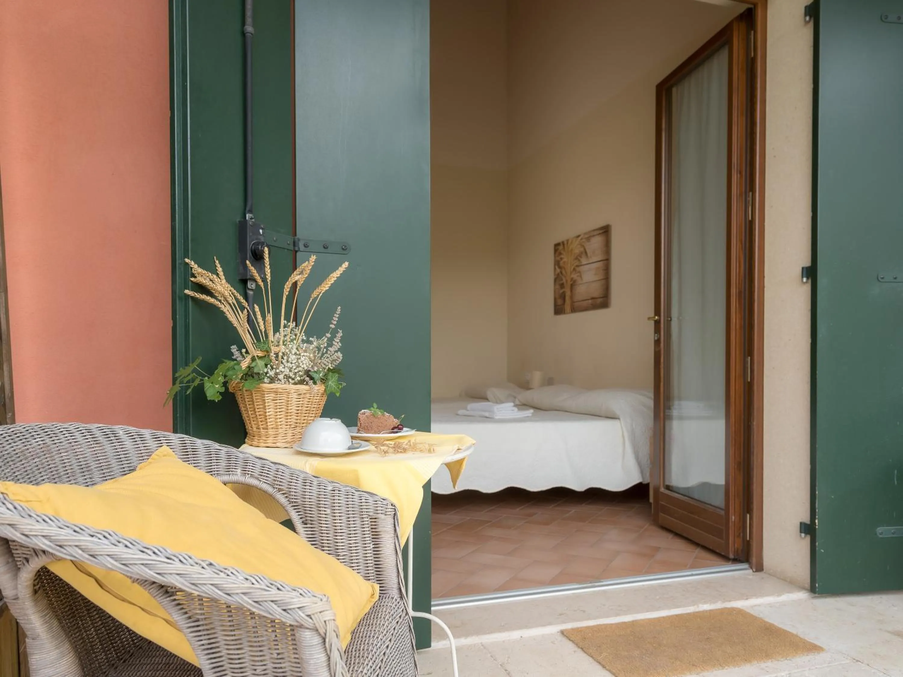 Patio, Bed in Agriturismo Il Pianetto