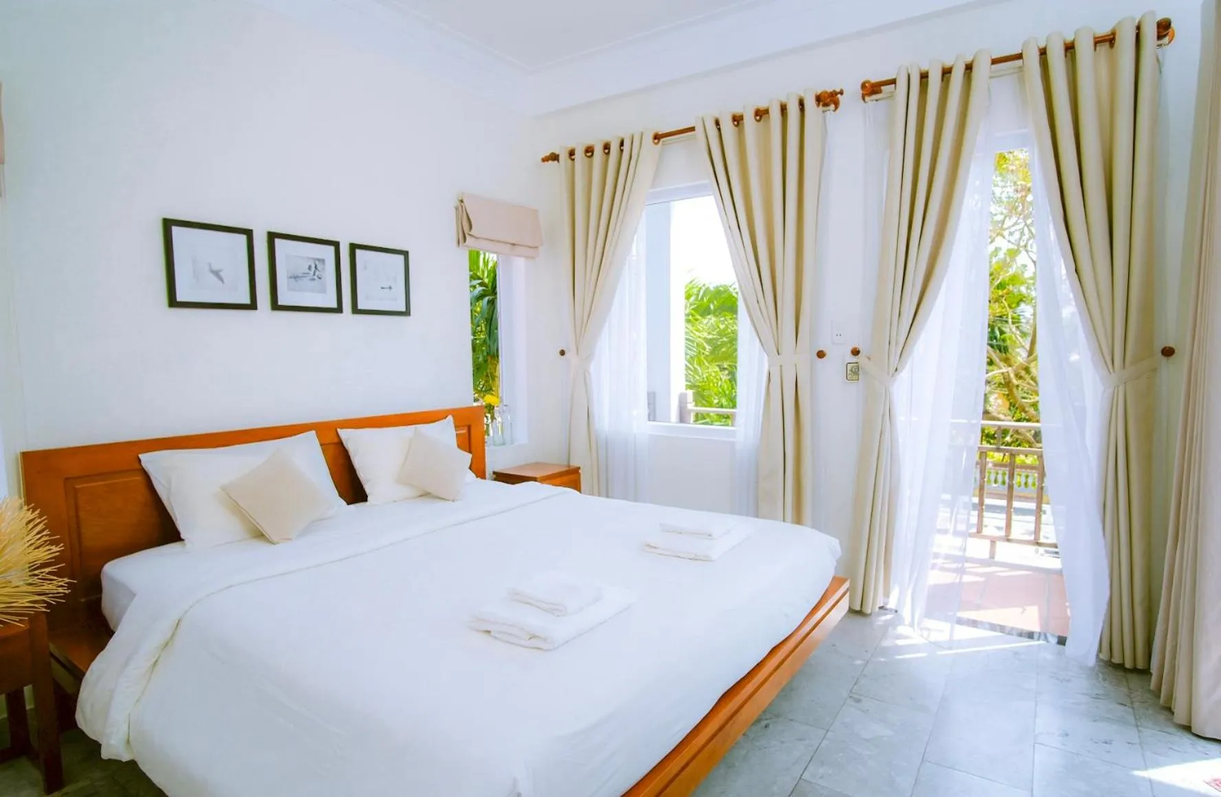 Bed in Charming Homestay