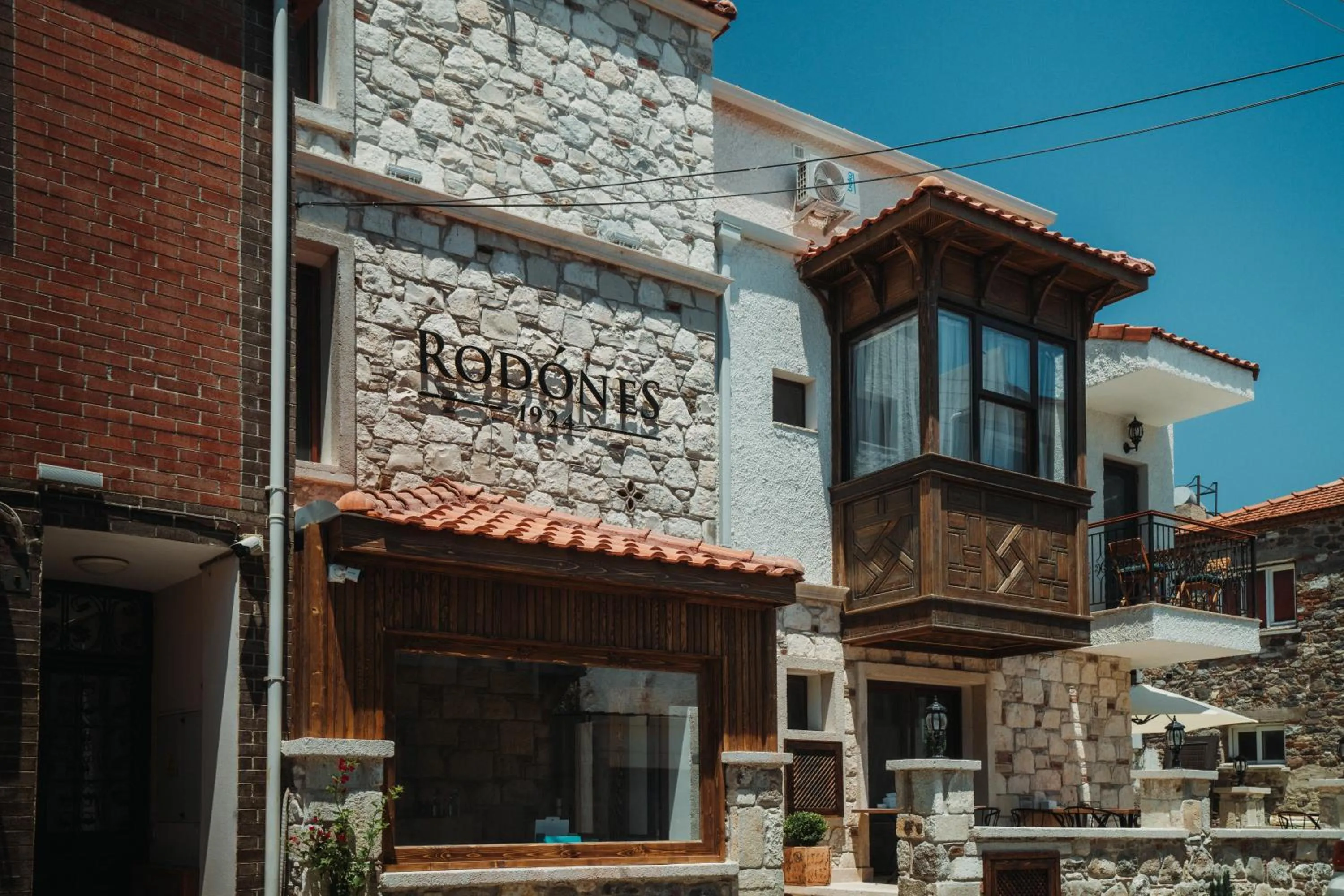 Property building in Rodones 1924
