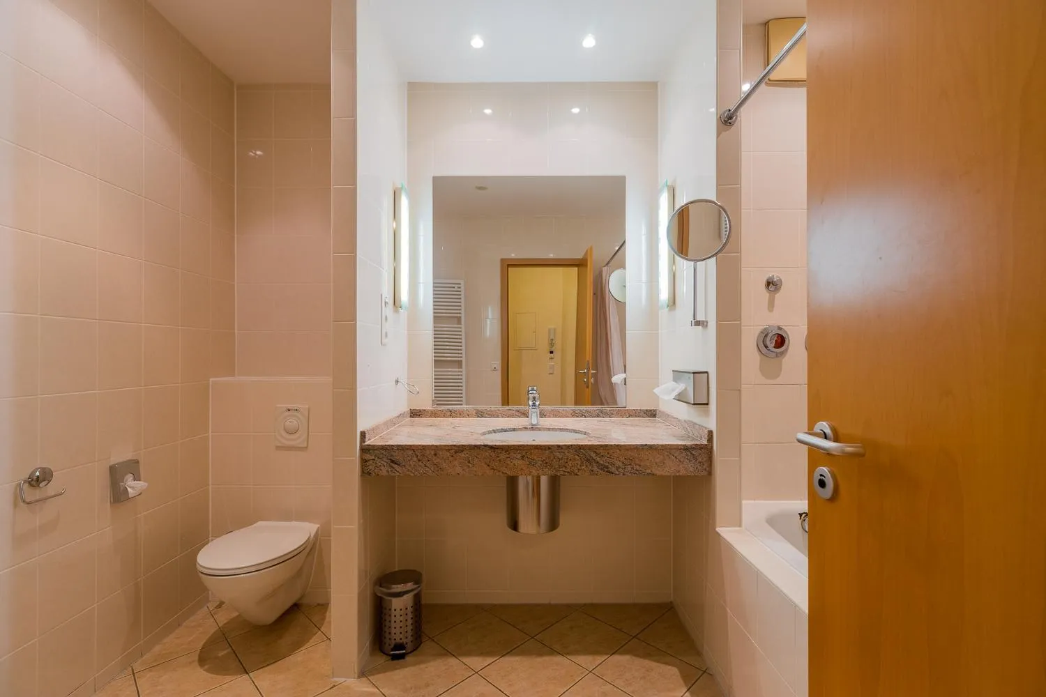 Toilet in Apartmenthaus Berlin Mitte