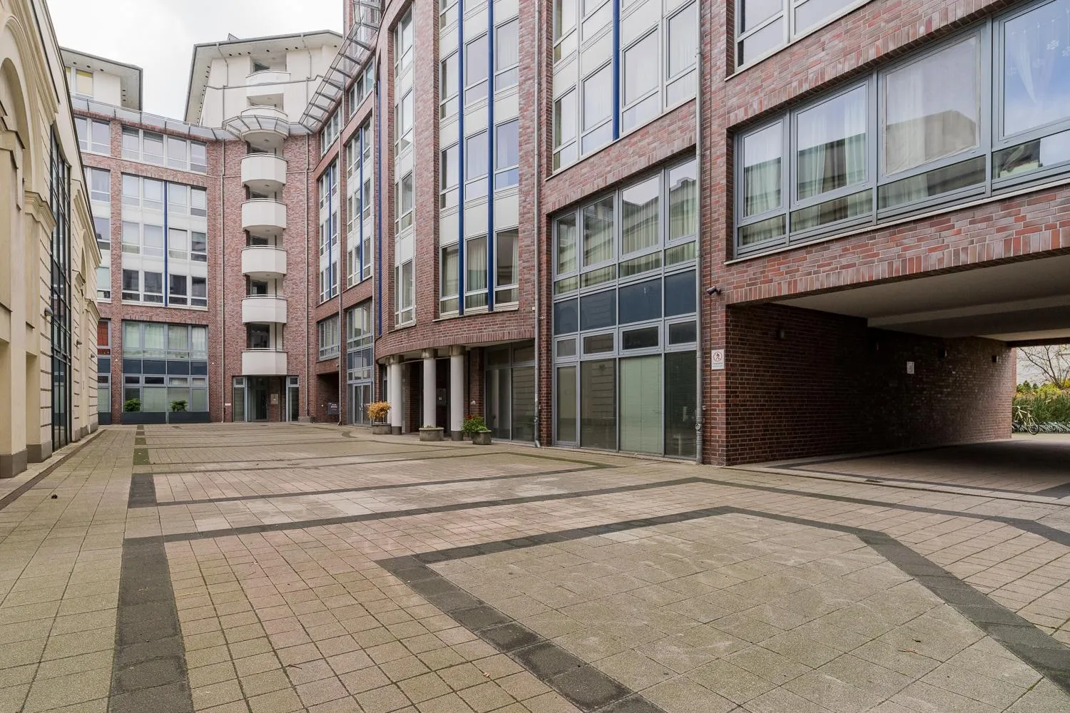 Property building in Apartmenthaus Berlin Mitte