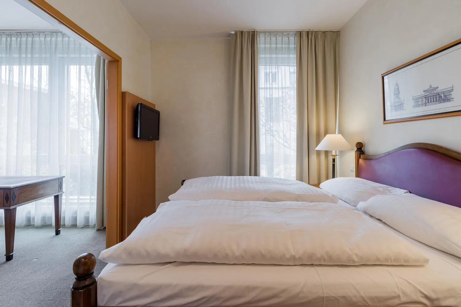 Bed in Apartmenthaus Berlin Mitte