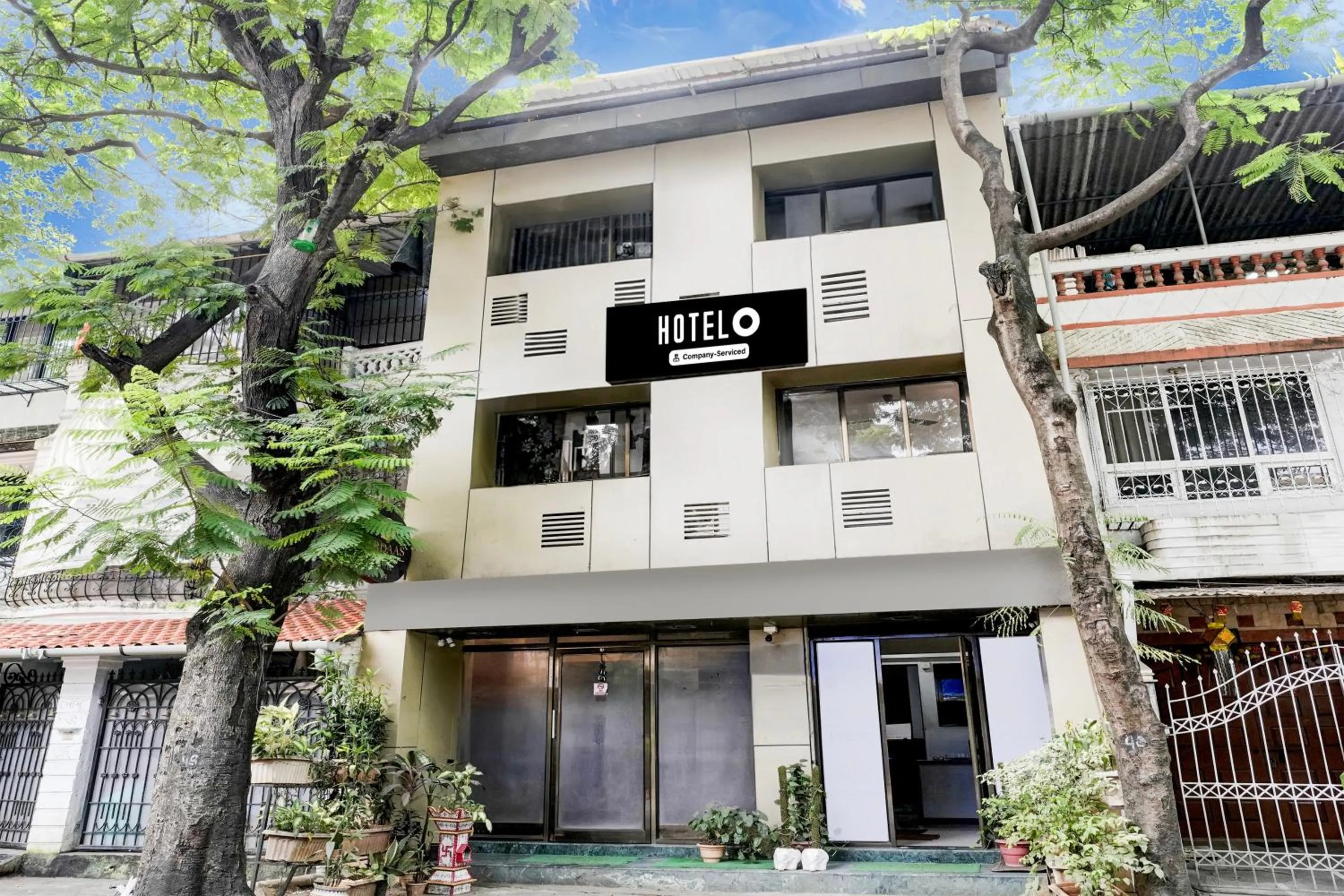 Facade/entrance in Super Hotel O Four Bungalow Formerly Ardaas Residency