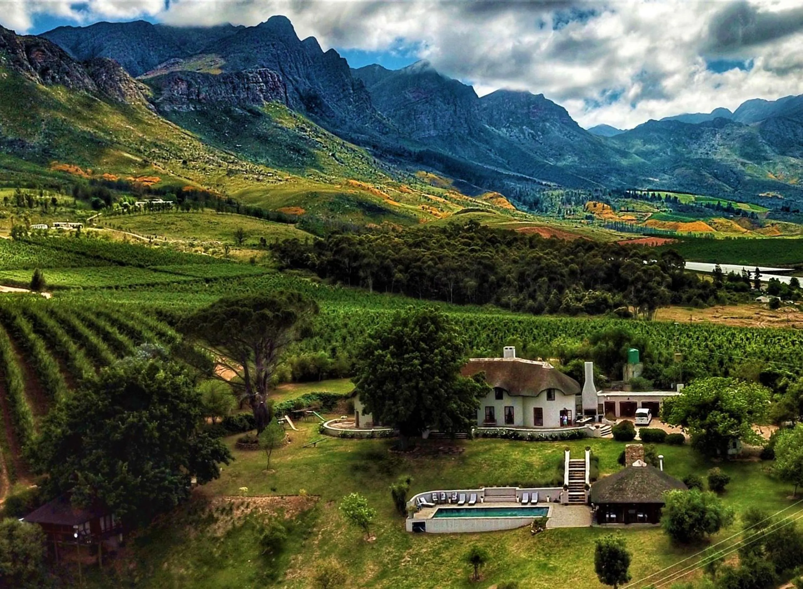 Property building in Mountain Manor