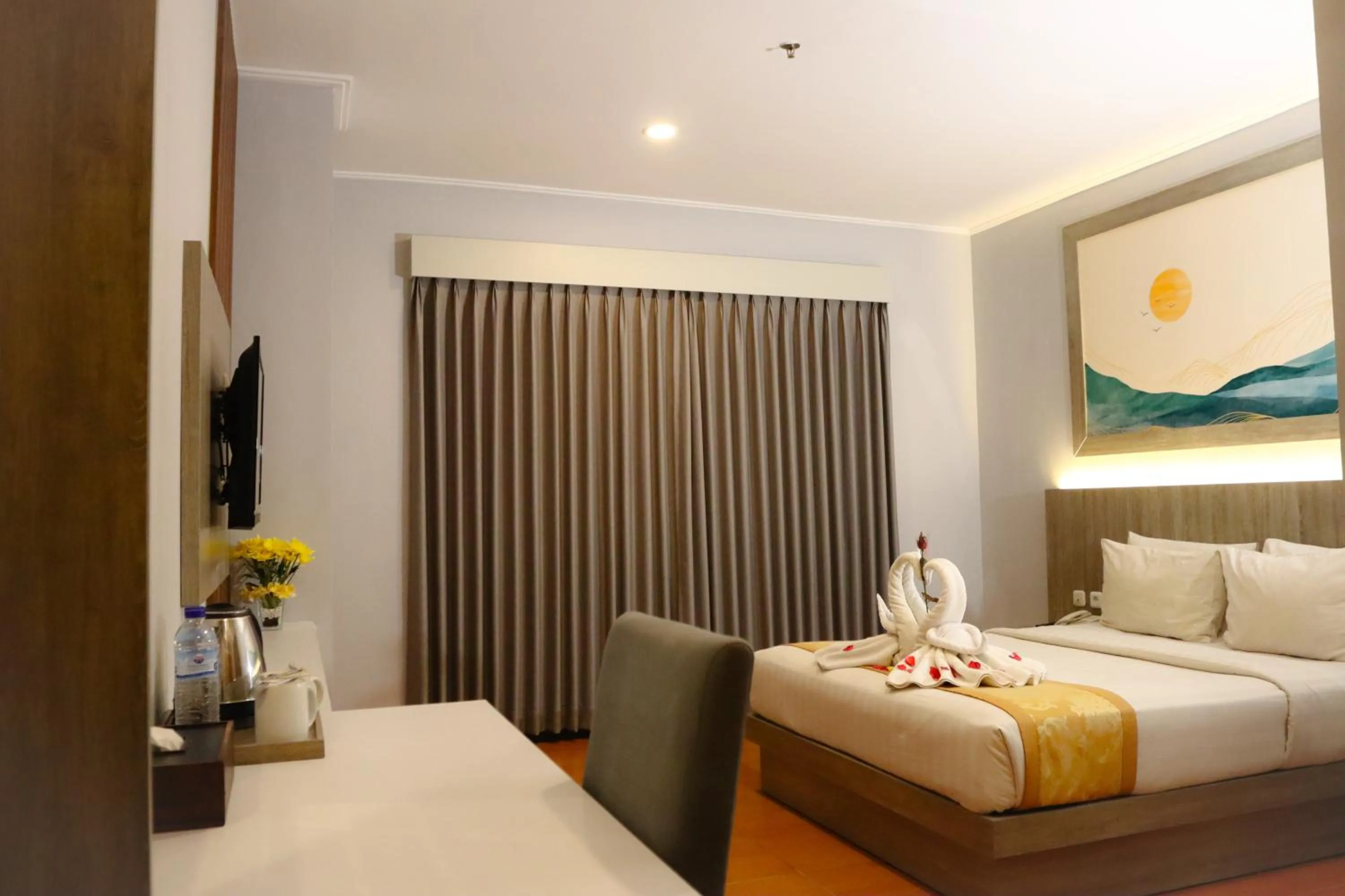 Bed in Front One HK Resort Simpang Lima