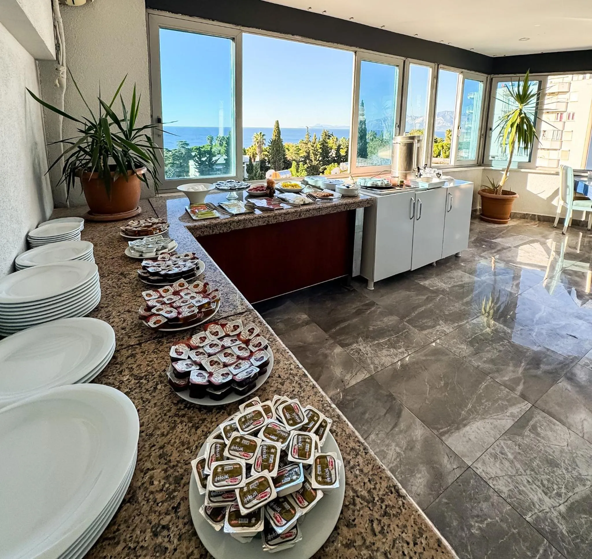 Sea view in Deluxe Ersoy Hotel