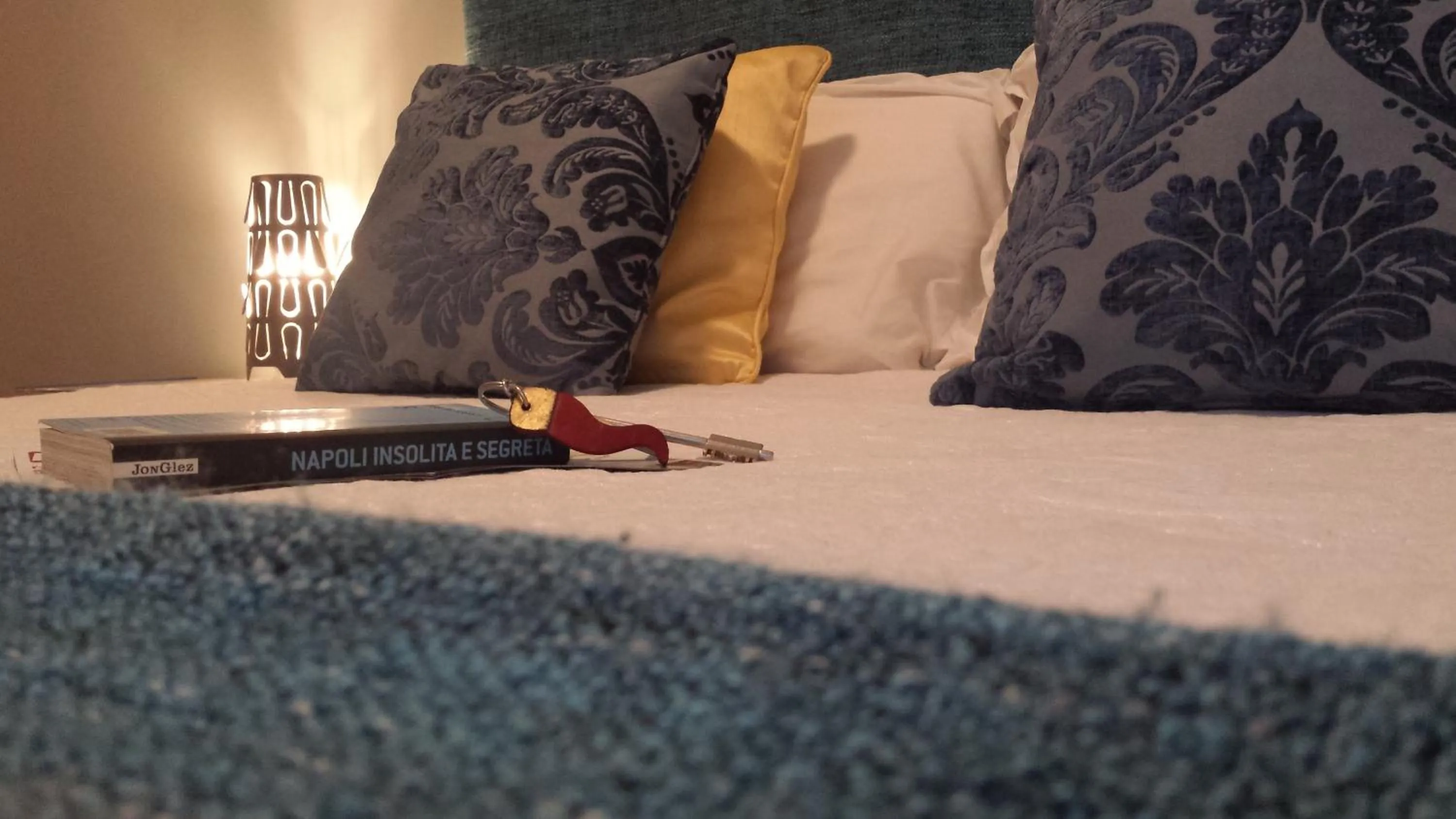 Decorative detail, Bed in Bed and Breakfast Casa Mariella