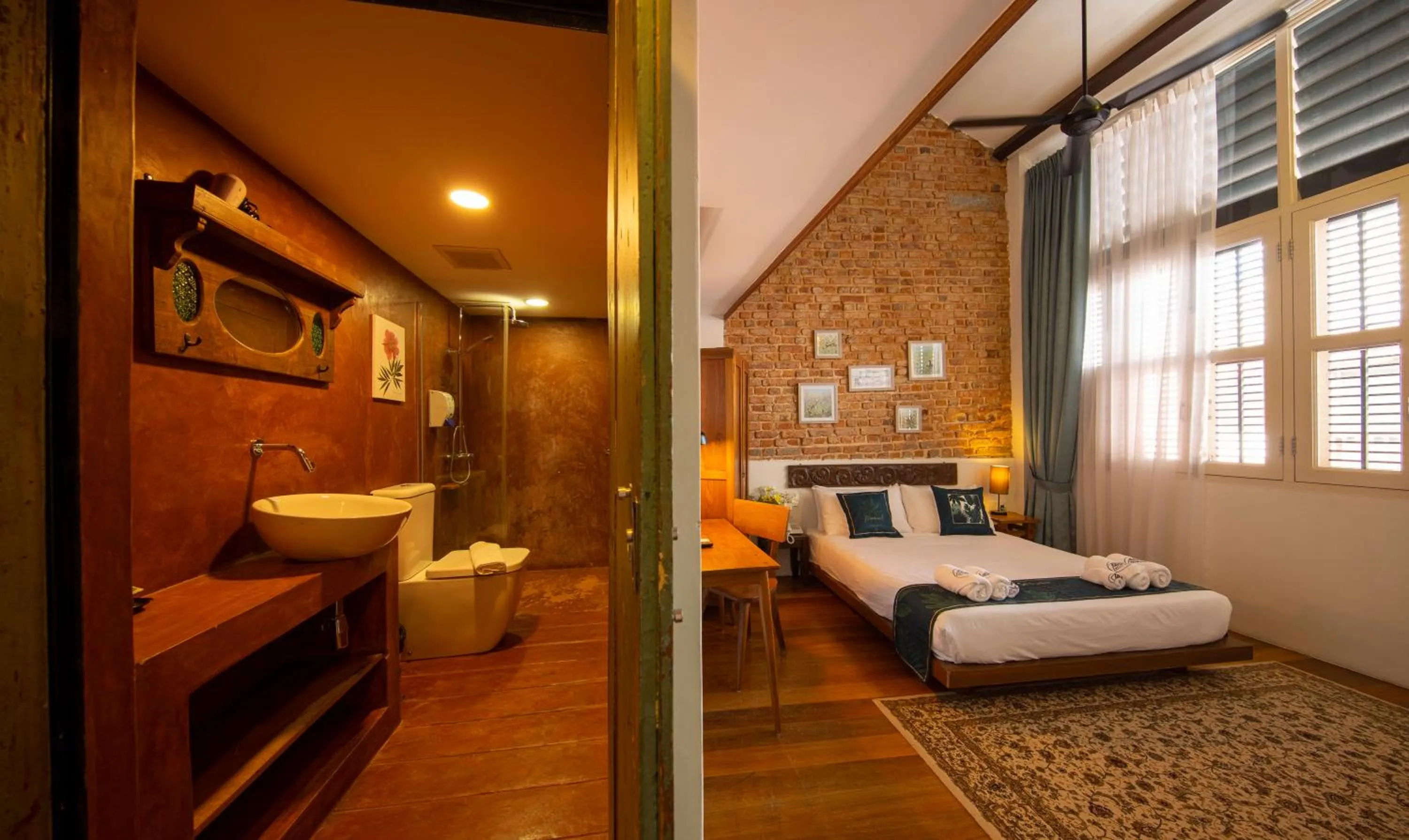 Bathroom, Bed in Sweet Cili Boutique Hotel