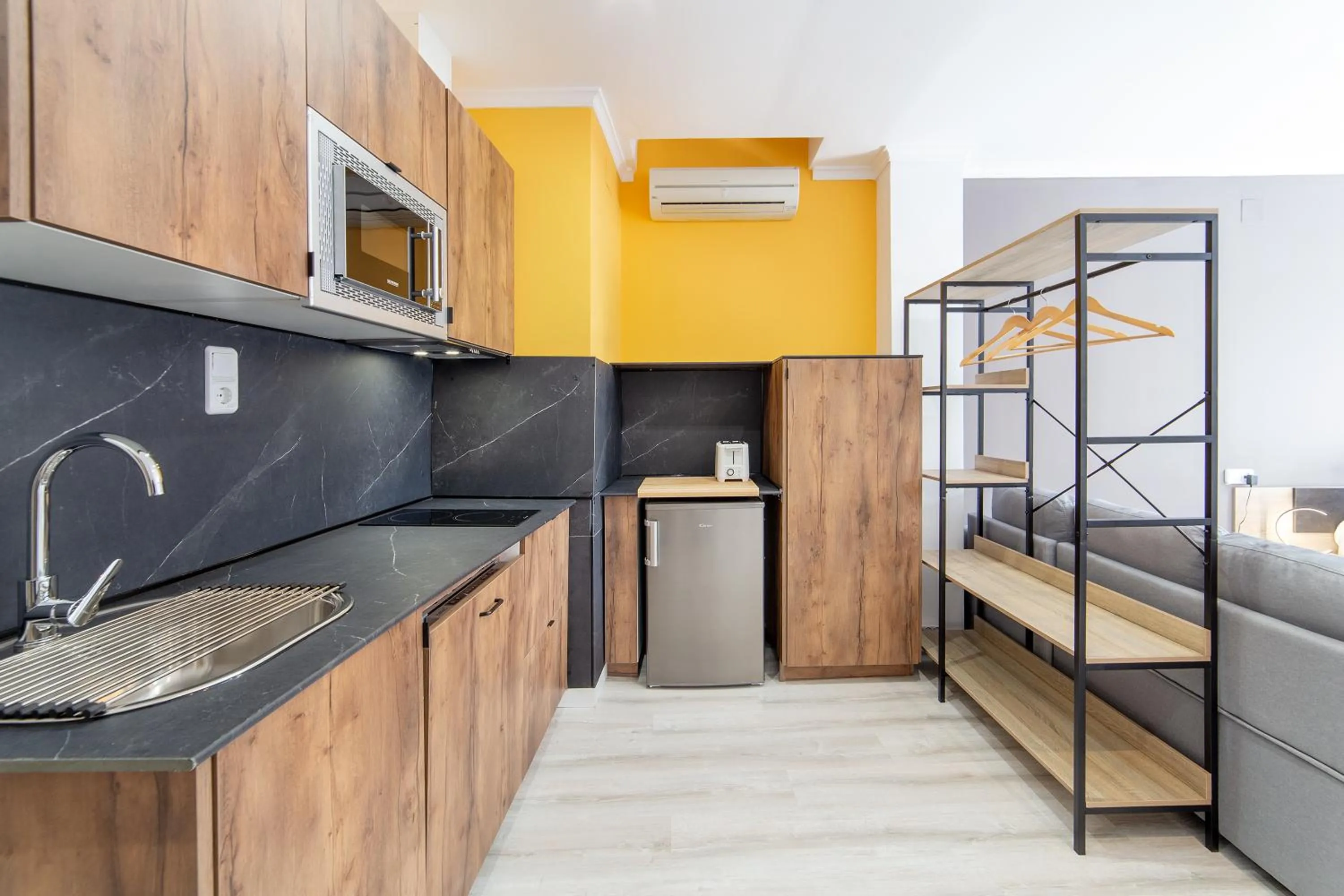 Kitchen or kitchenette, Bed in Albufera Dreams Nature Suites