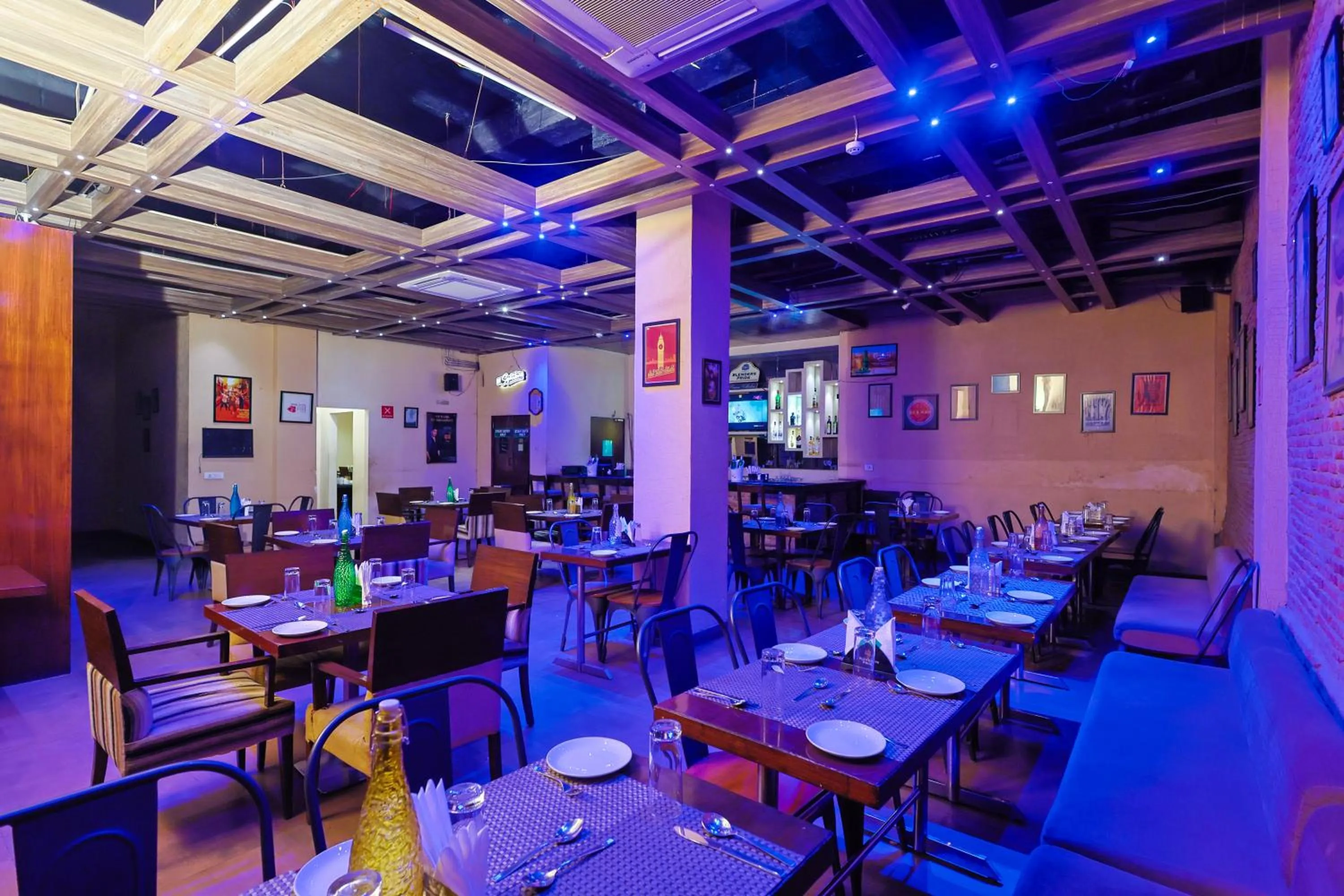 Lounge or bar in Le Roi Udaipur