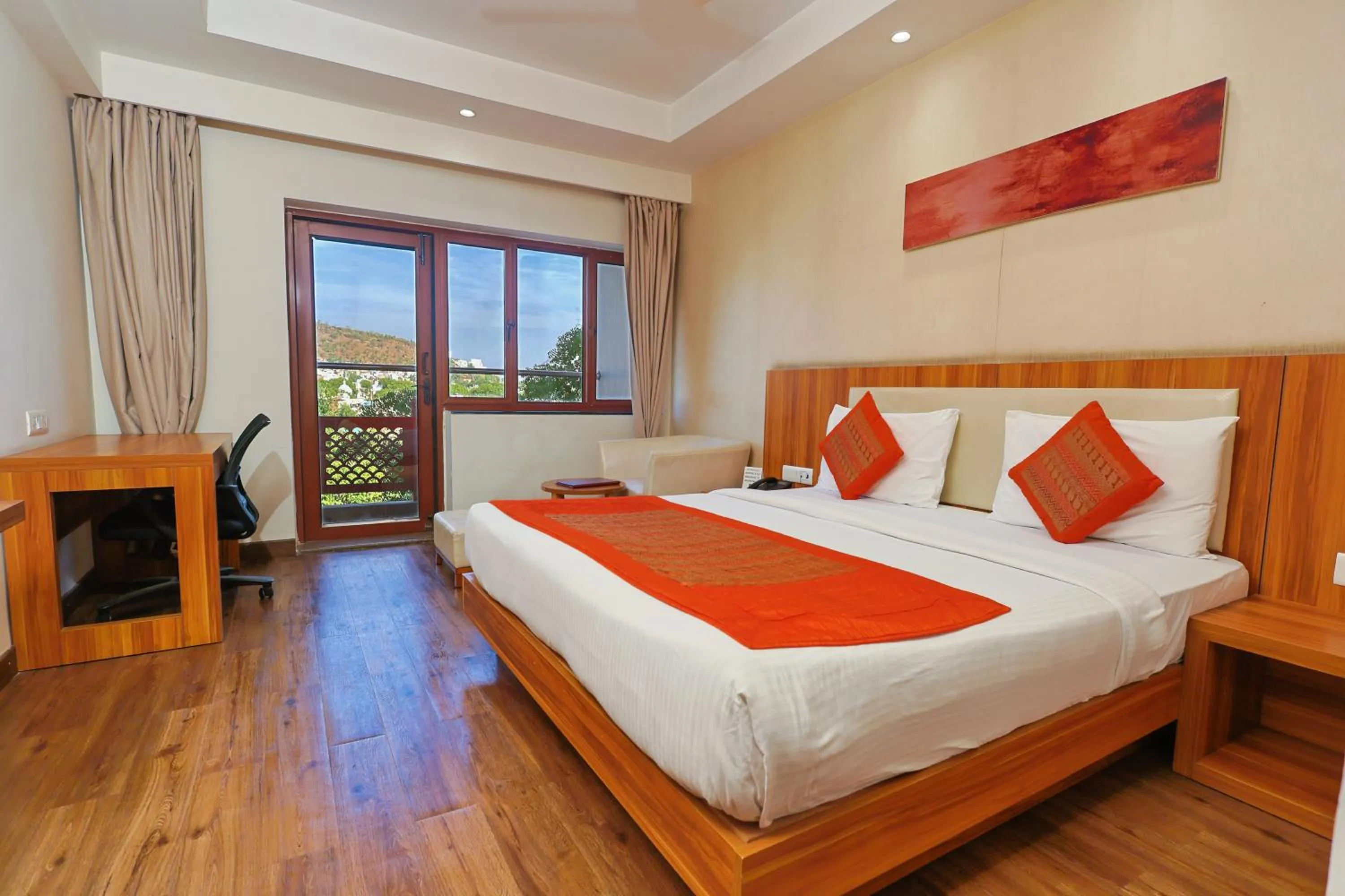 Balcony/Terrace, Bed in Le Roi Udaipur