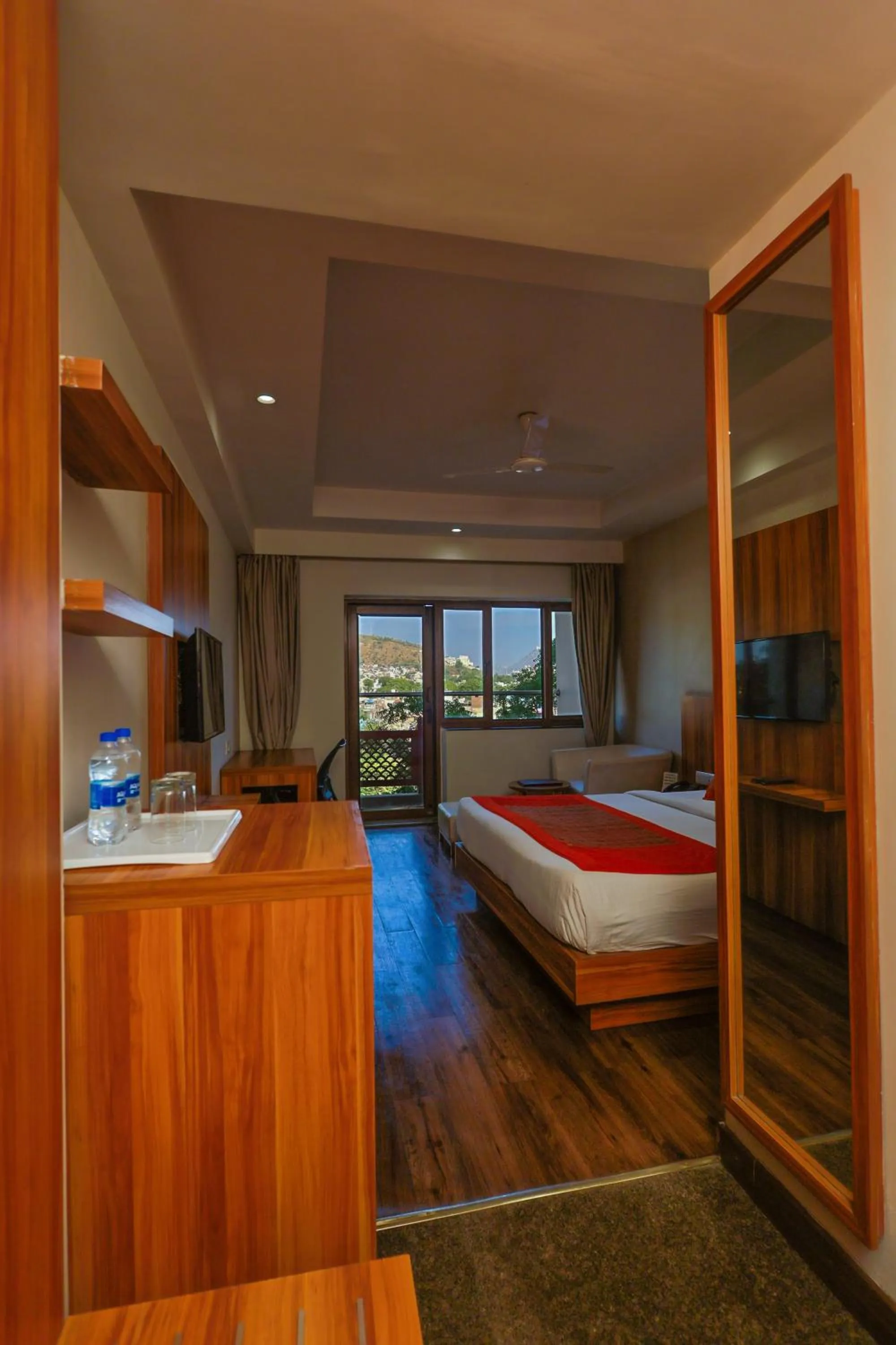 Bedroom, Bed in Le Roi Udaipur