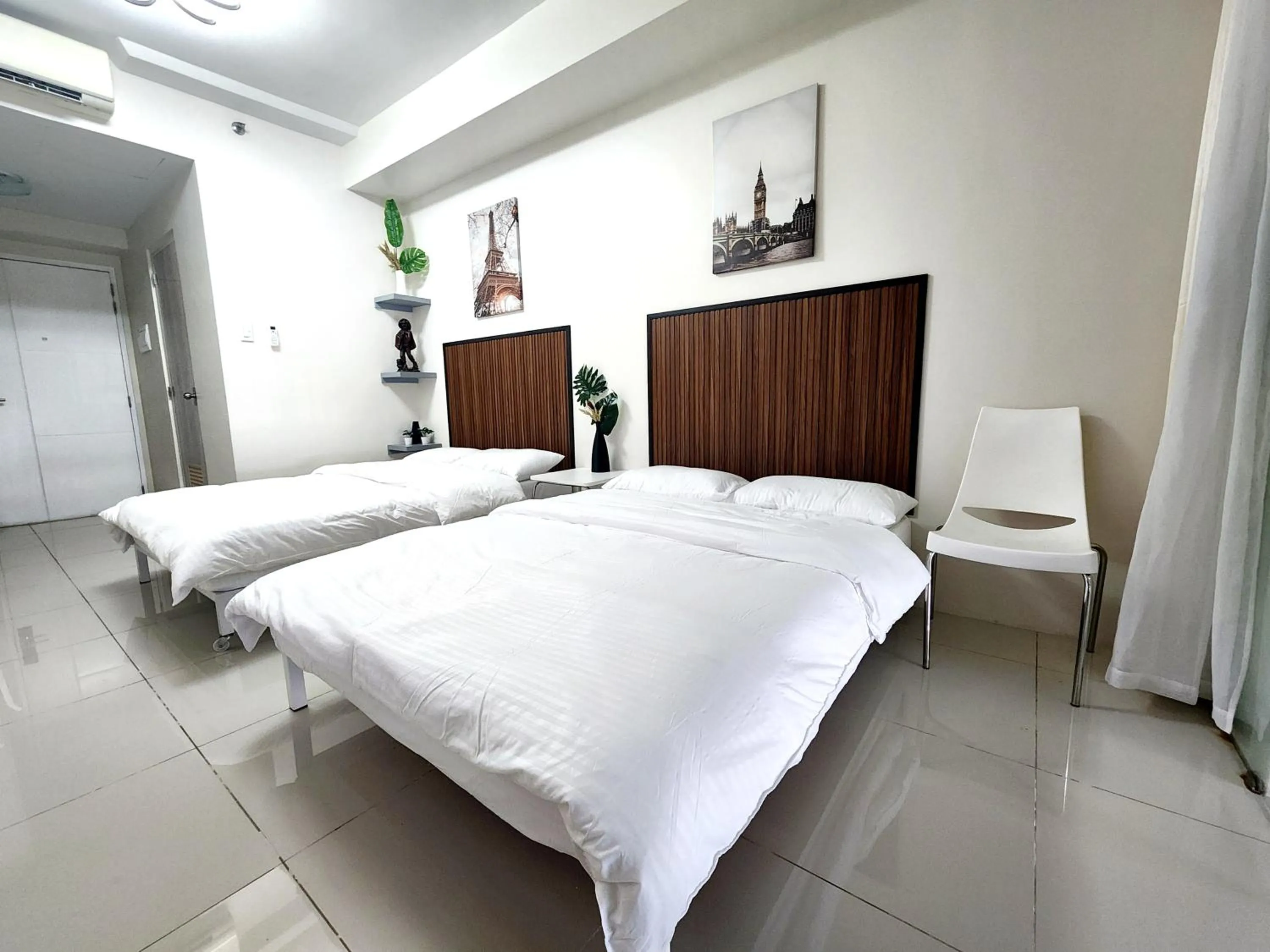 Bed in Relaxing Stay Tagaytay