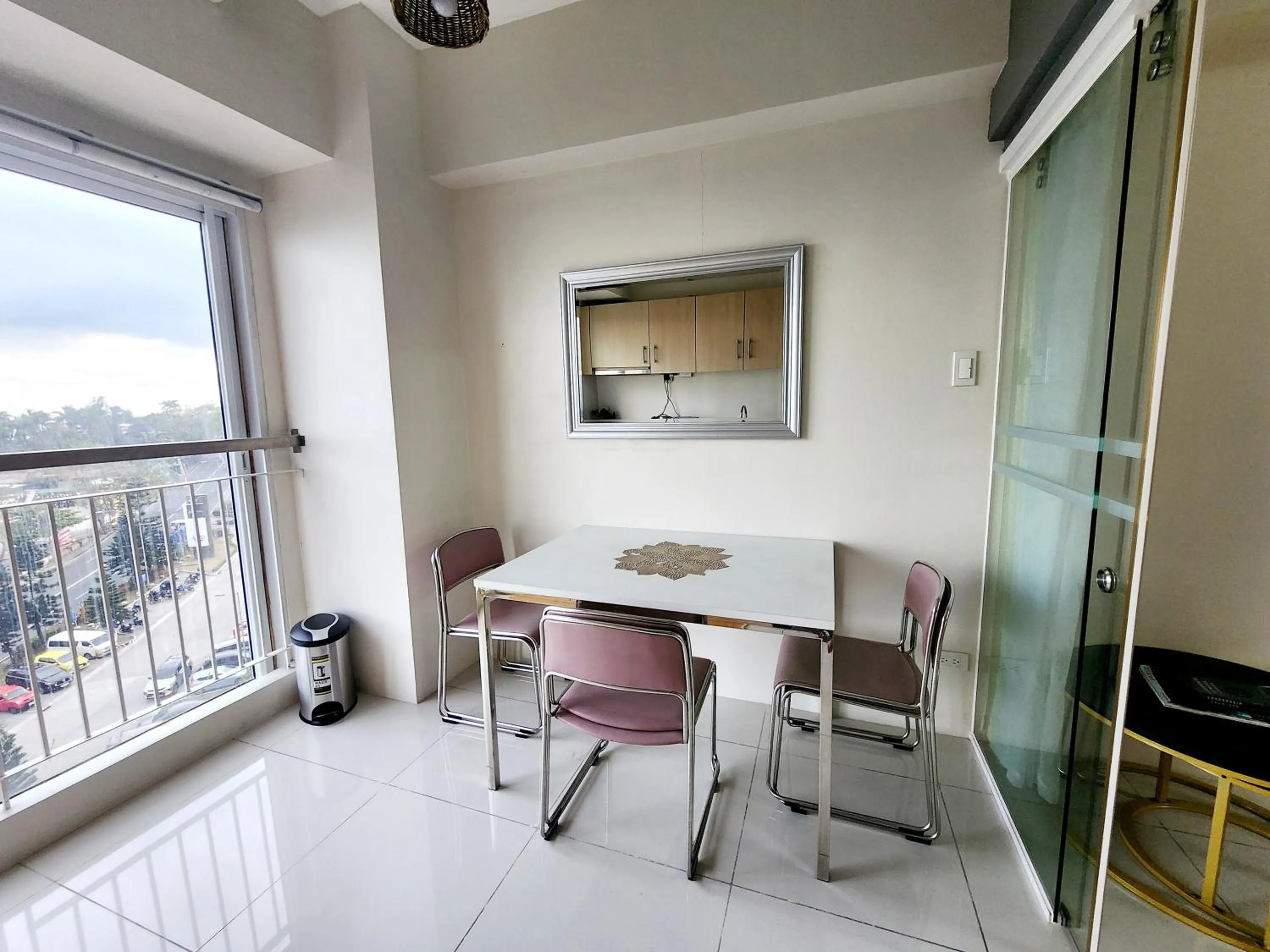 Dining area in Relaxing Stay Tagaytay