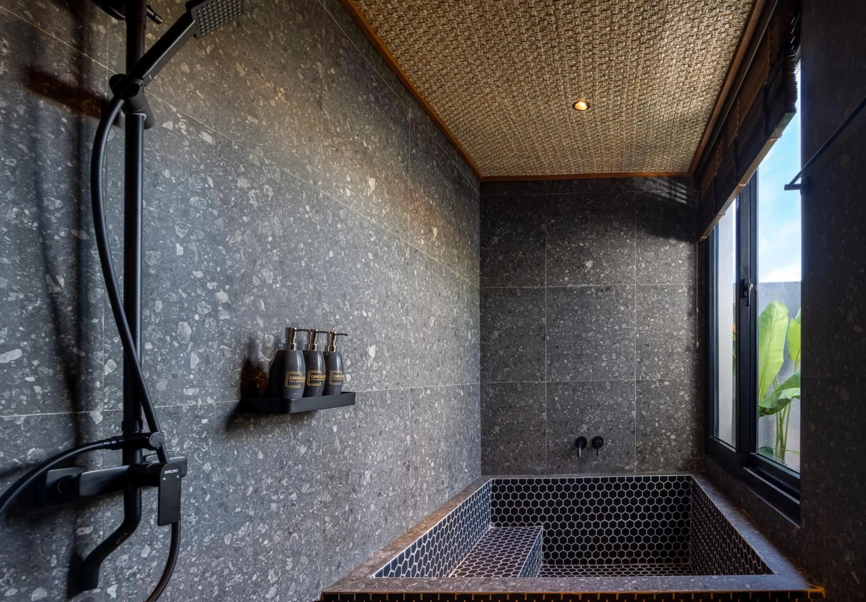 Shower in Canggu Bagus Suites