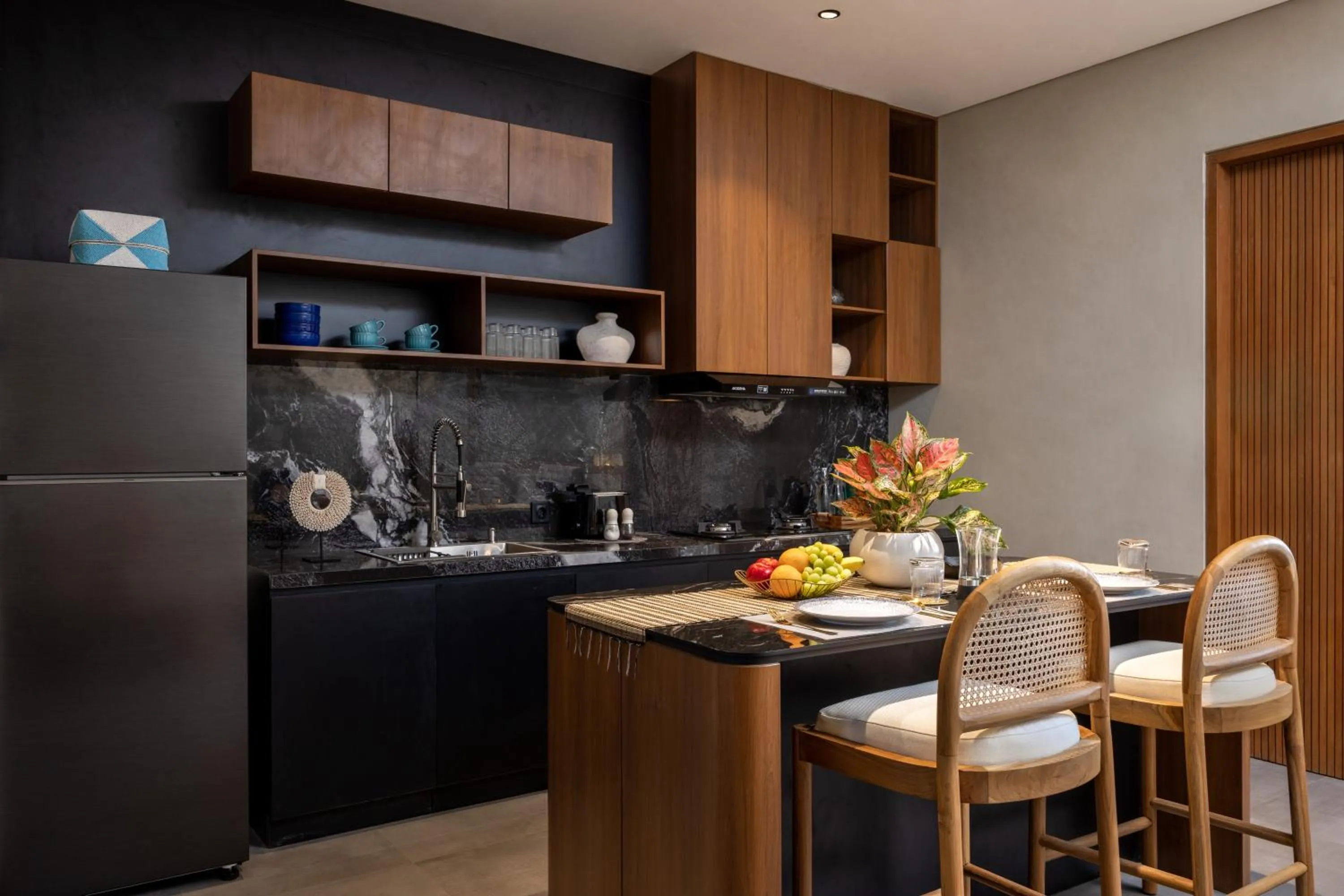 Kitchen or kitchenette in Canggu Bagus Suites