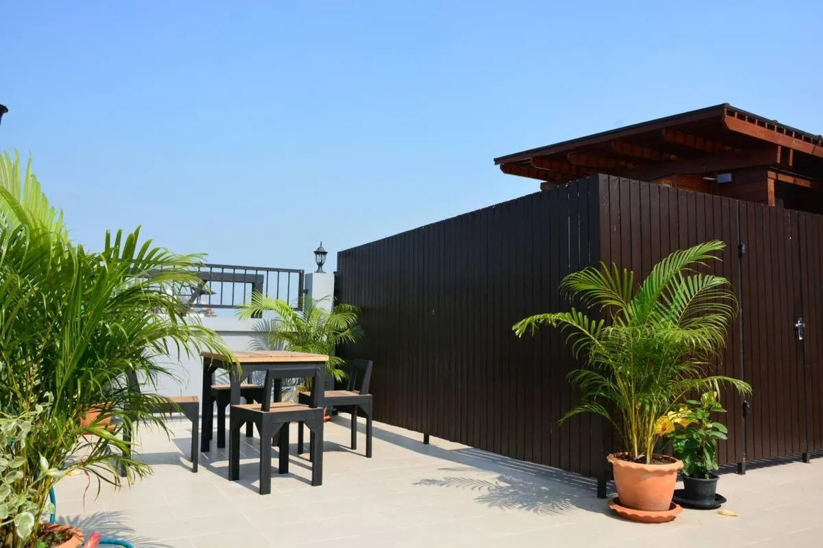 Property building in Adamaz House