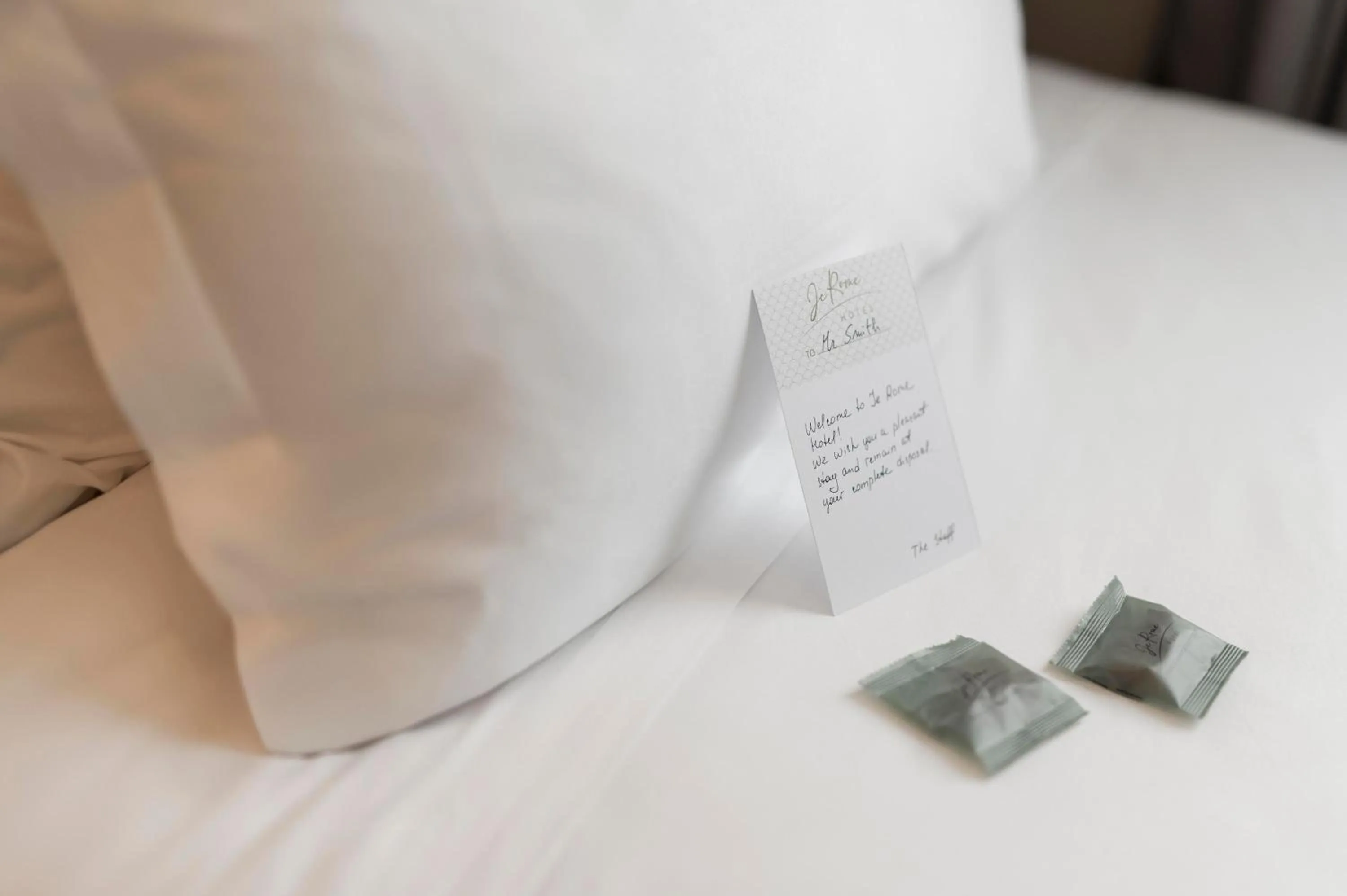 Bed in Je Rome Hotel