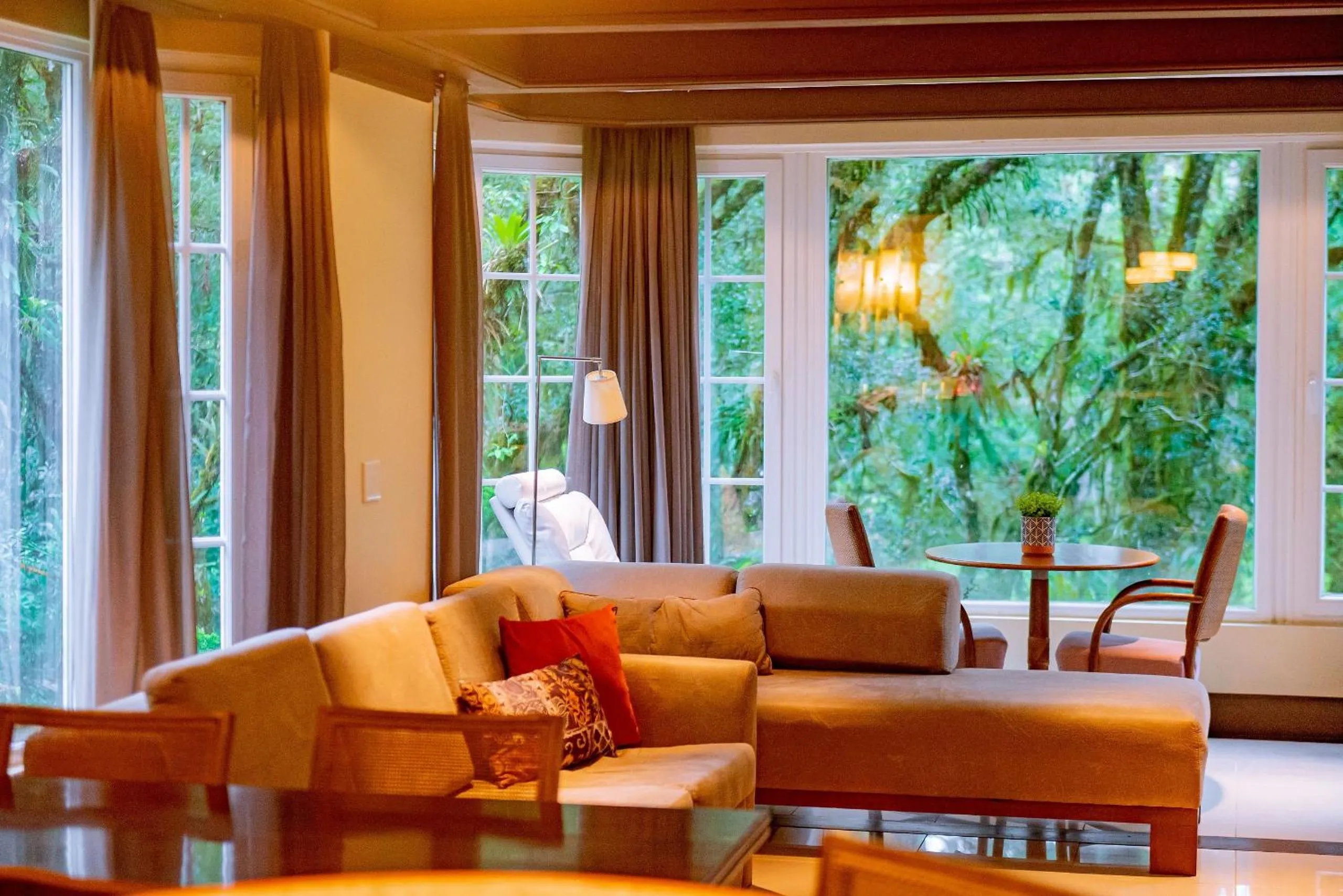 Garden view in Suíte Laje de Pedra Mountain Village