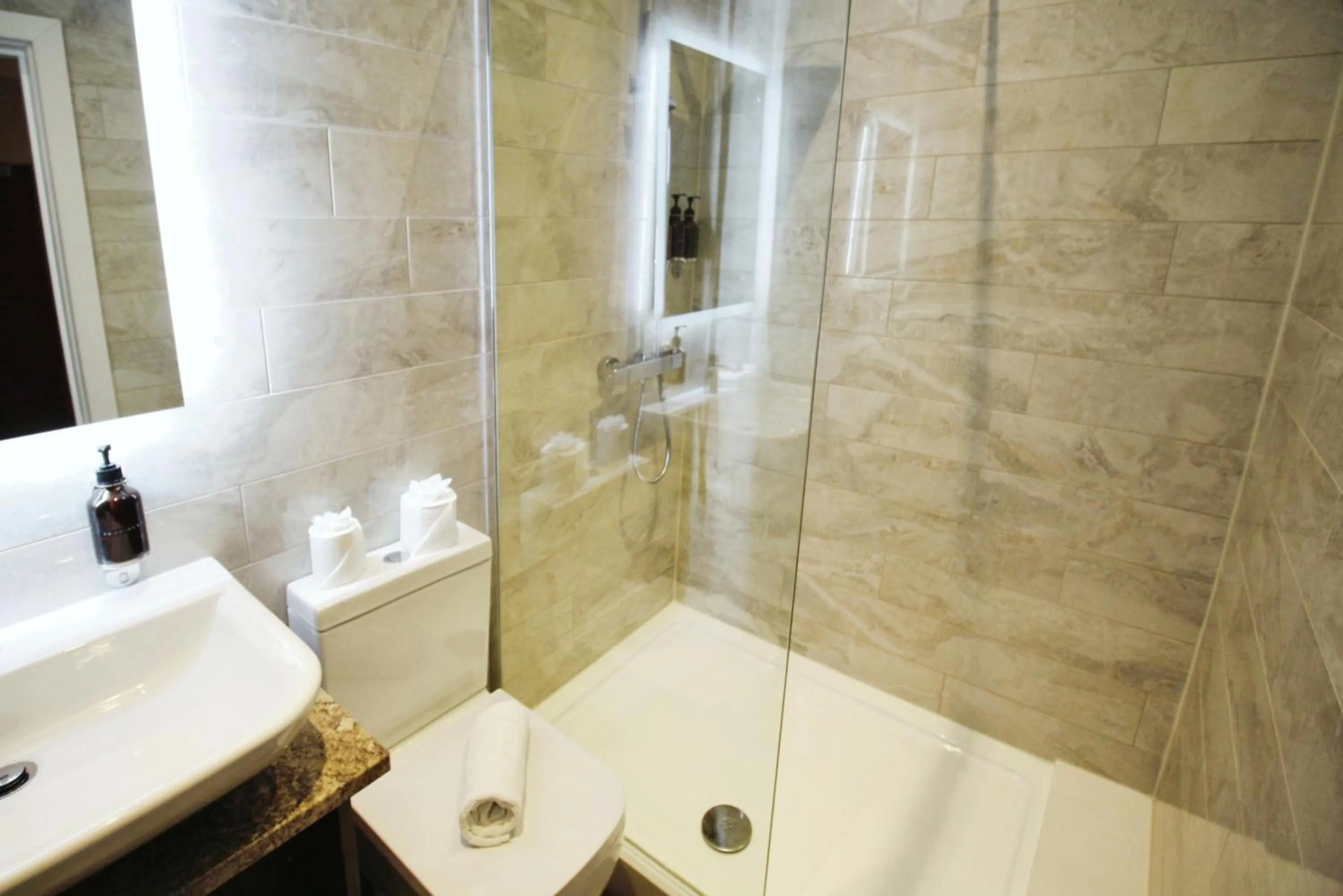 Bathroom in The Psalter