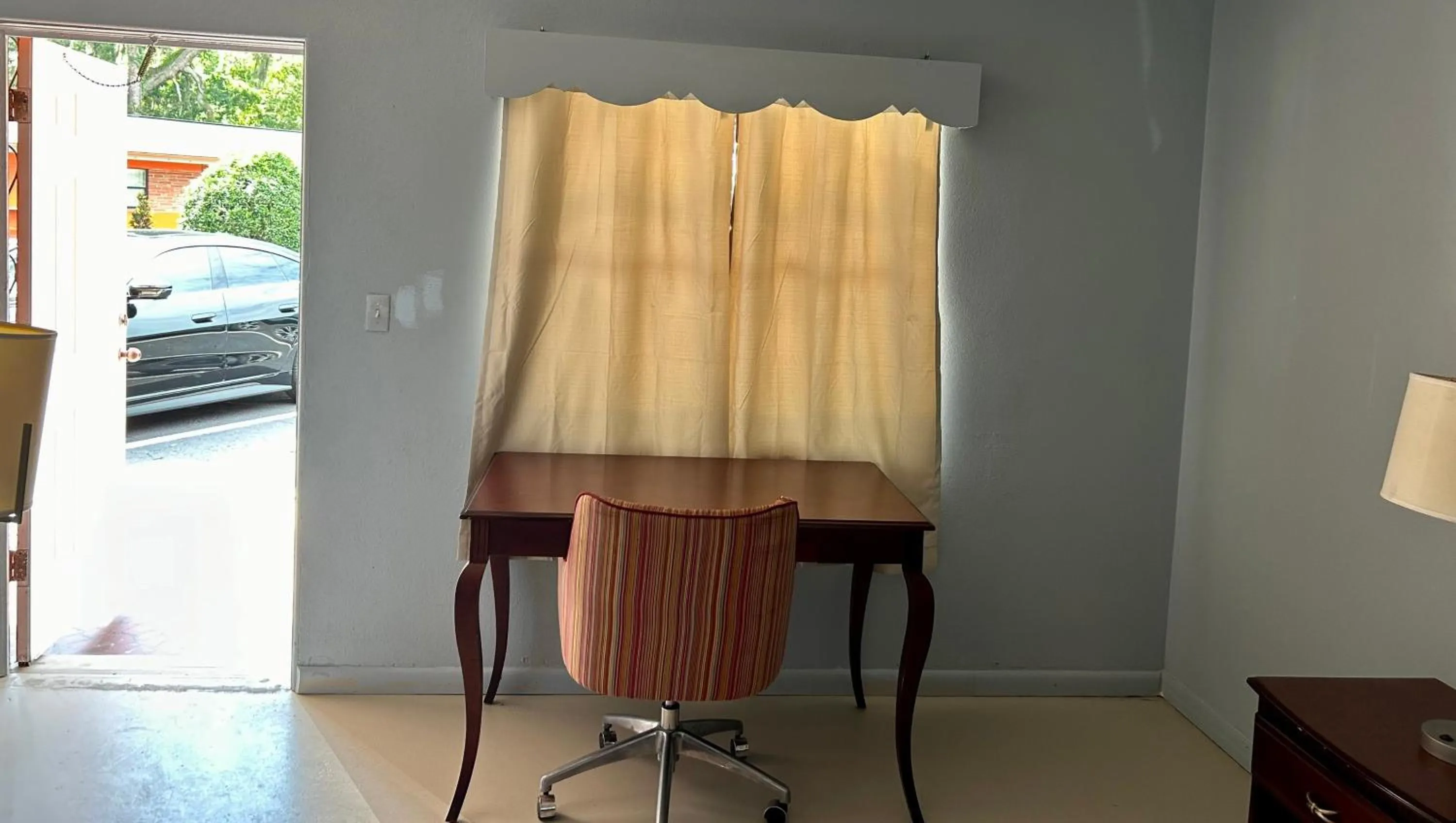 Bedroom in Steven Motel