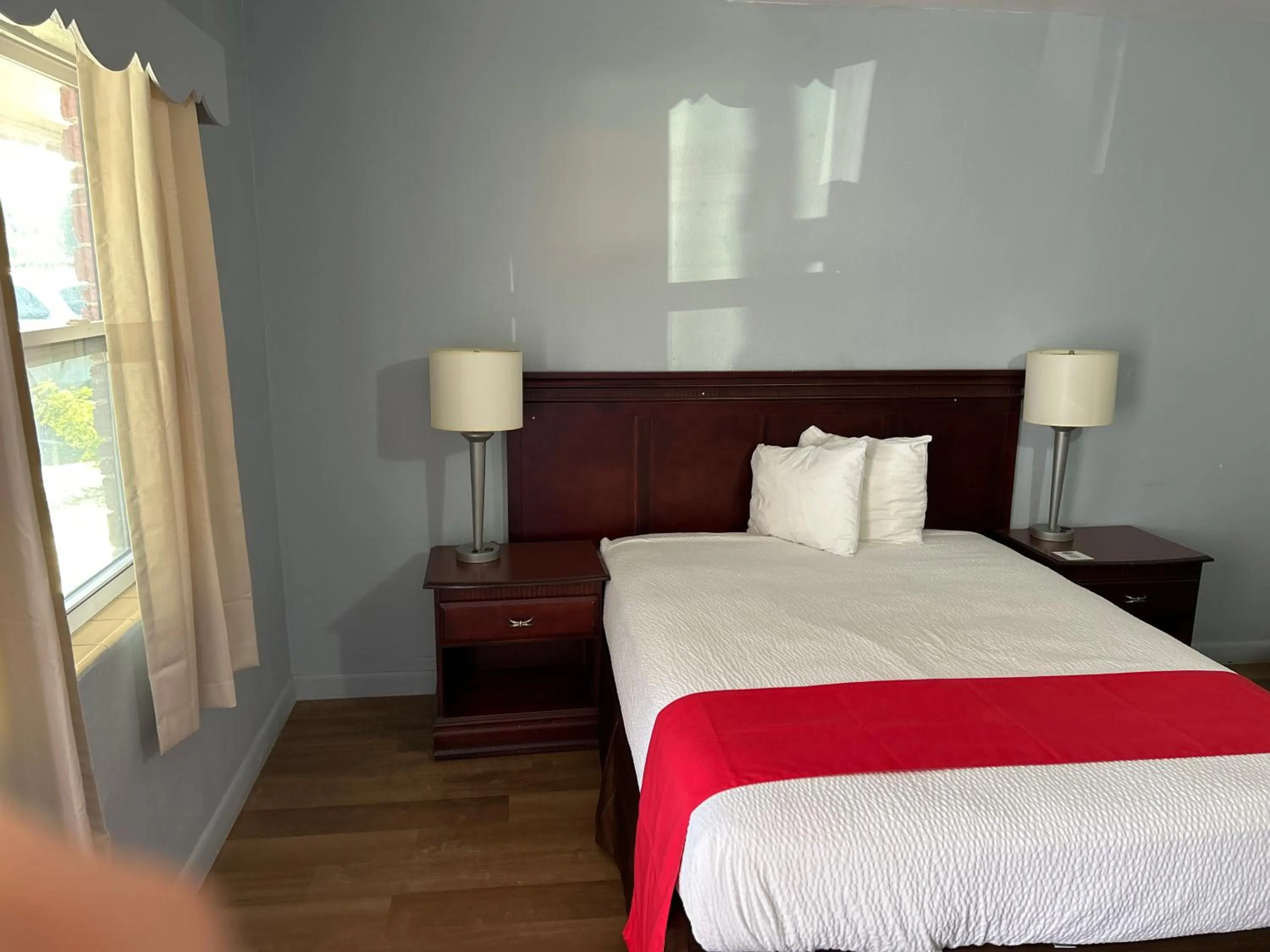 Bedroom, Bed in Stevens Motel by Capital O Ocala US 27