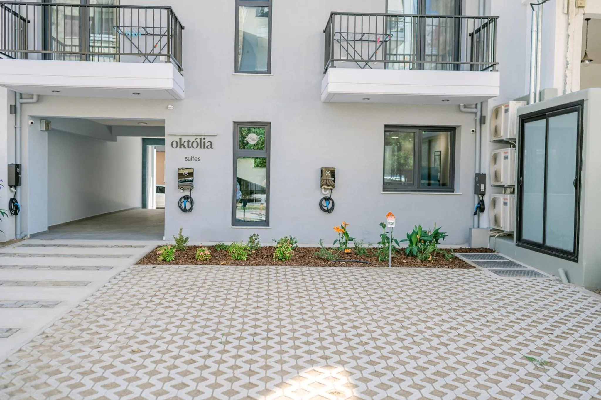 Facade/entrance in Oktolia suites