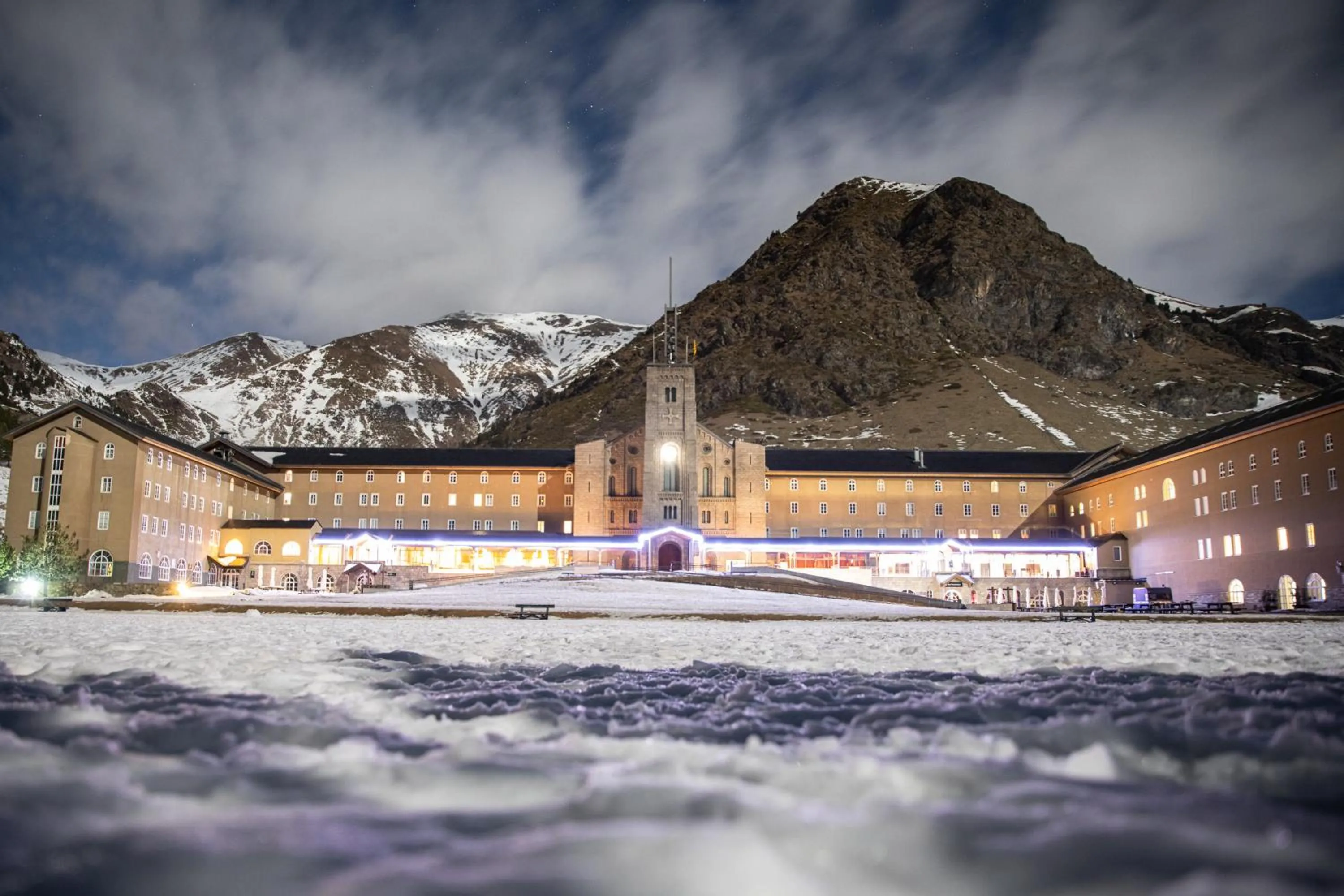 Property building in Hotel Vall de Núria