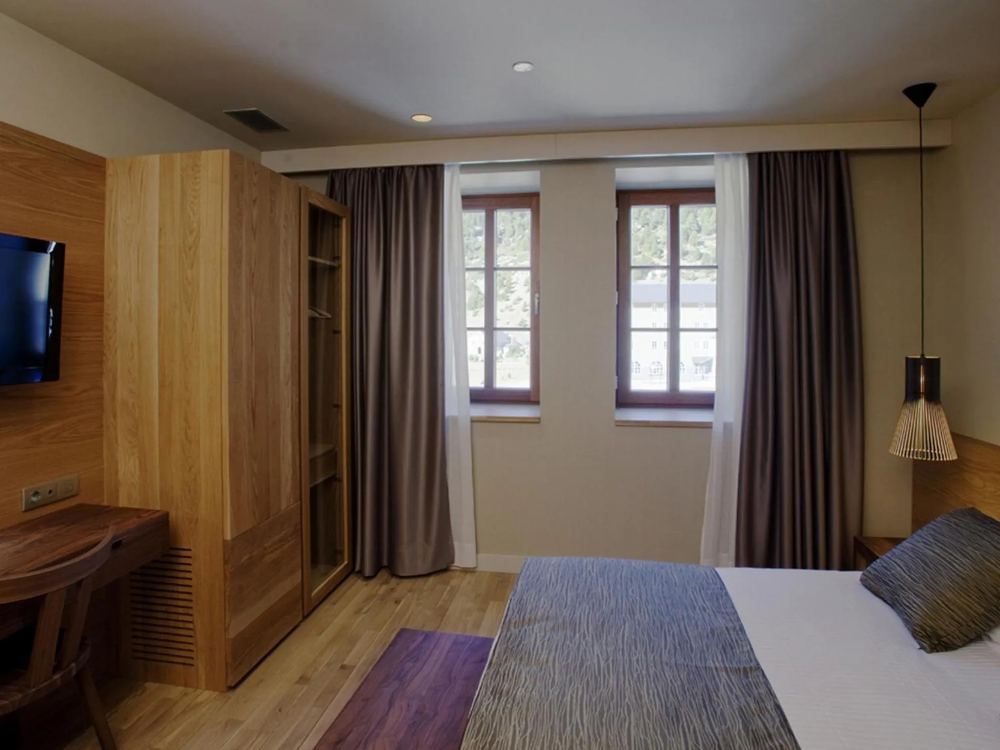 Day, Bed in Hotel Vall de Núria