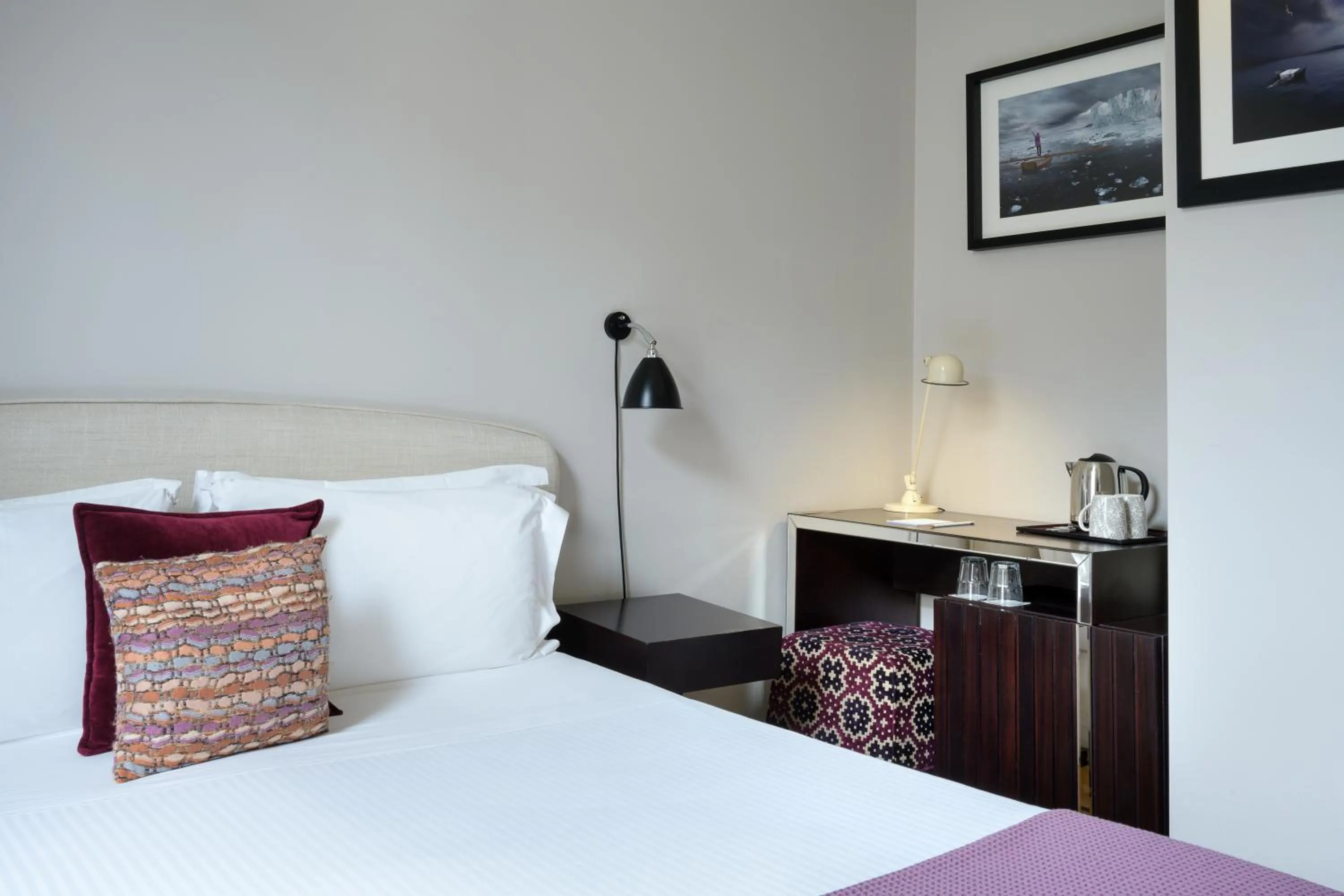 Bed in The Fifteen Keys Hotel