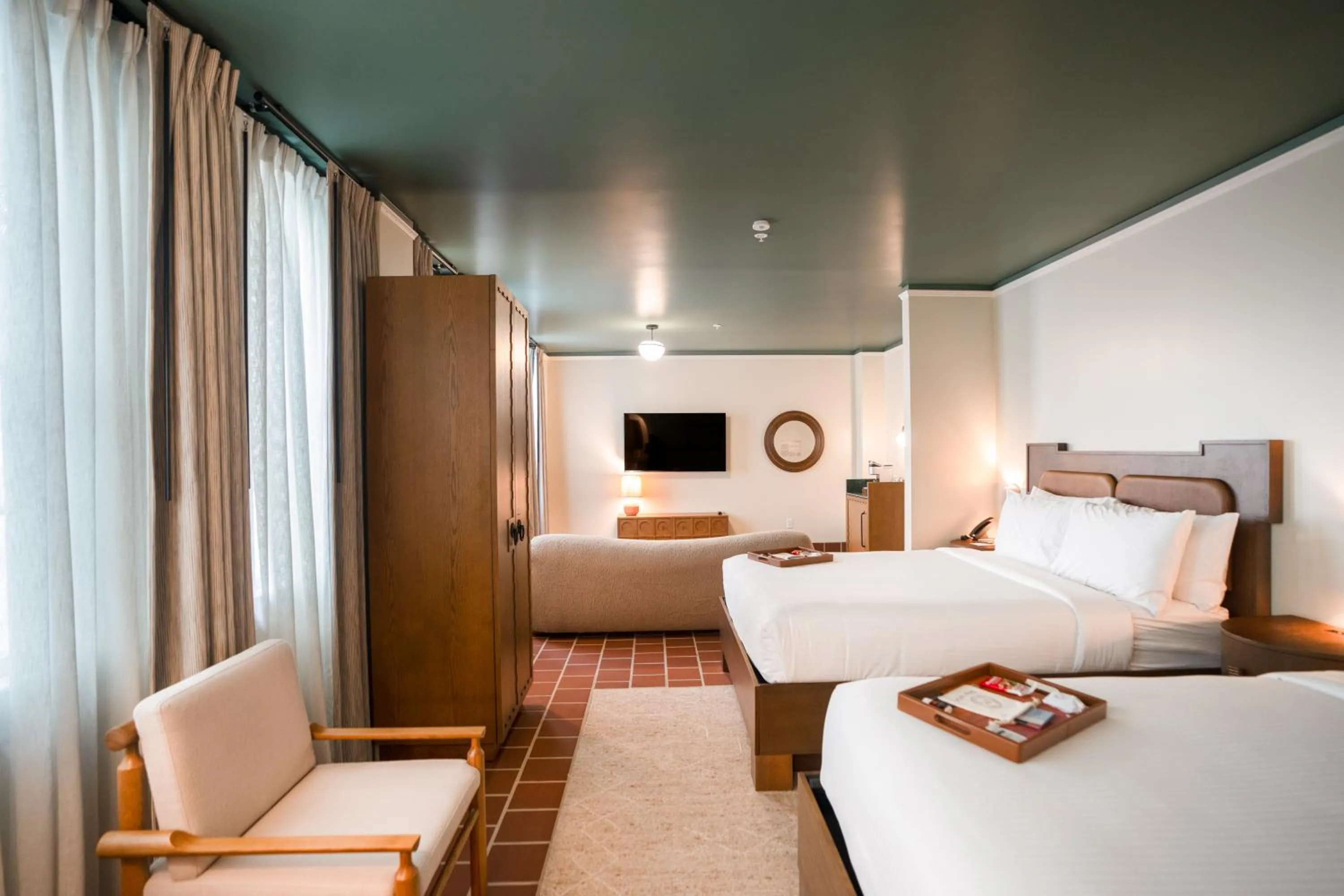 Bed in Murrieta Hot Springs Resort