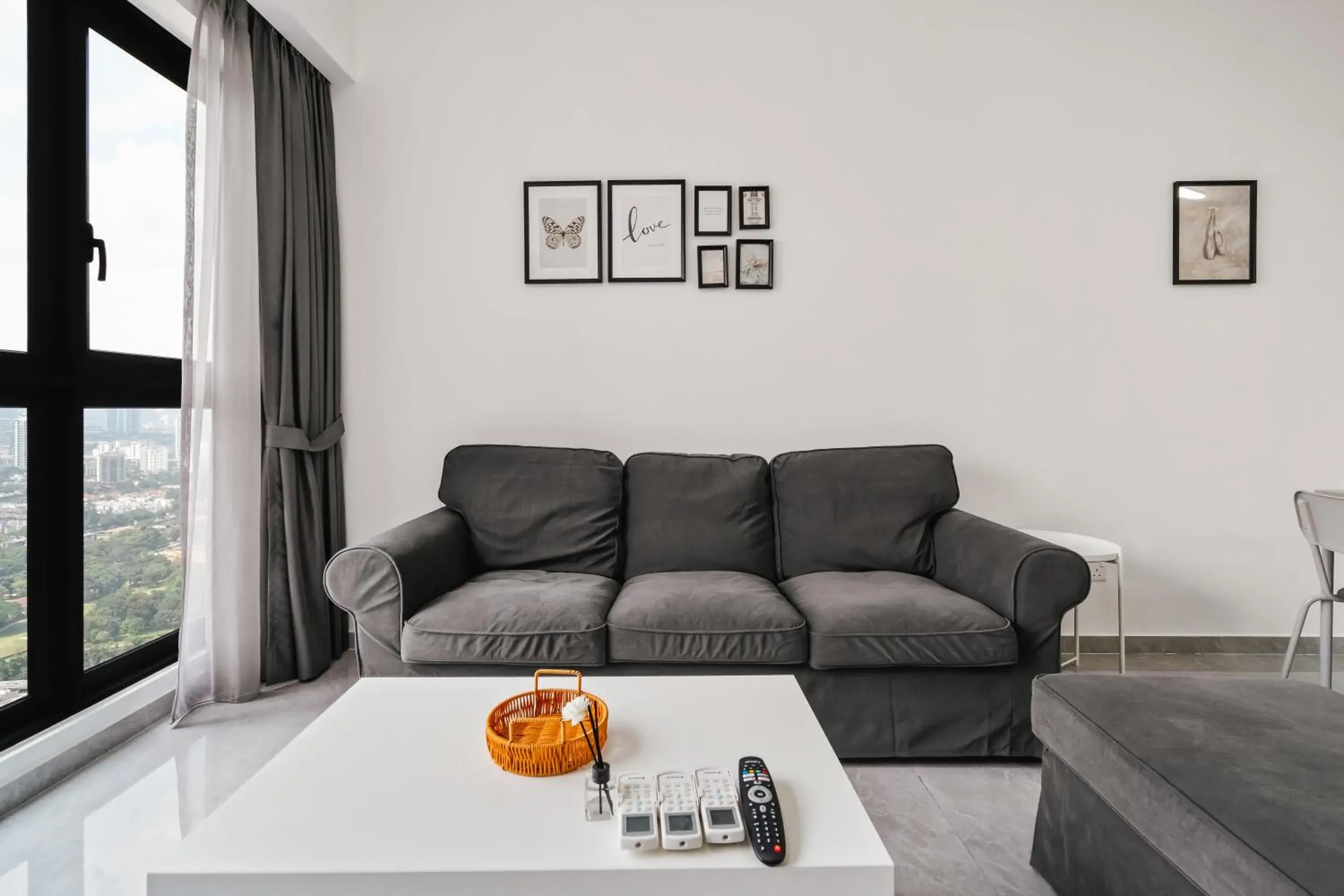 Two-Bedroom Standard Apartment in NaiBnB in Agile Bukit Bintang - 5 mins walk to TRX Two-Bedroom Standard Apartment in NaiBnB in Agile Bukit Bintang - 5 mins walk to TRX