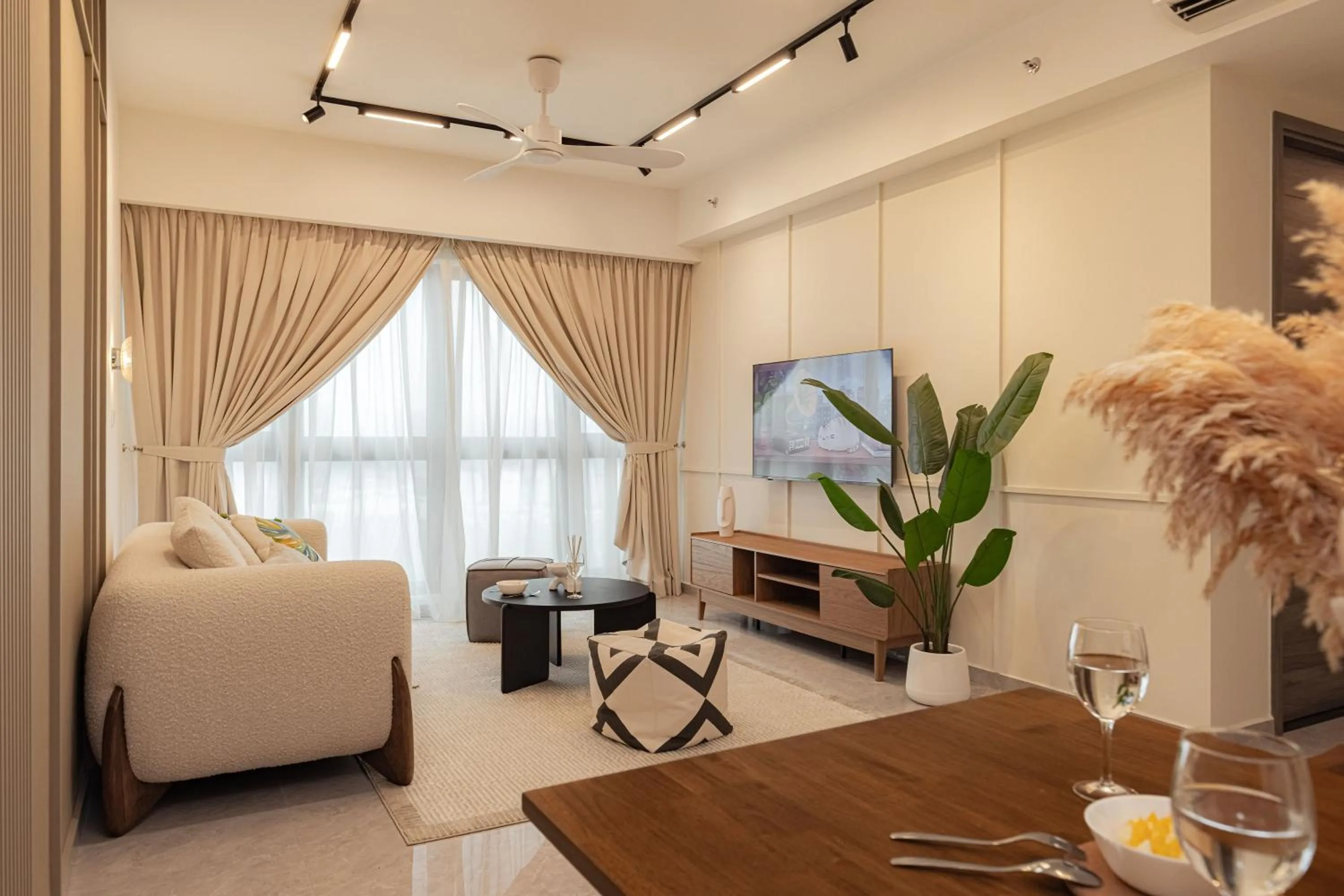 NaiBnB in Agile Bukit Bintang - 5 mins walk to TRX