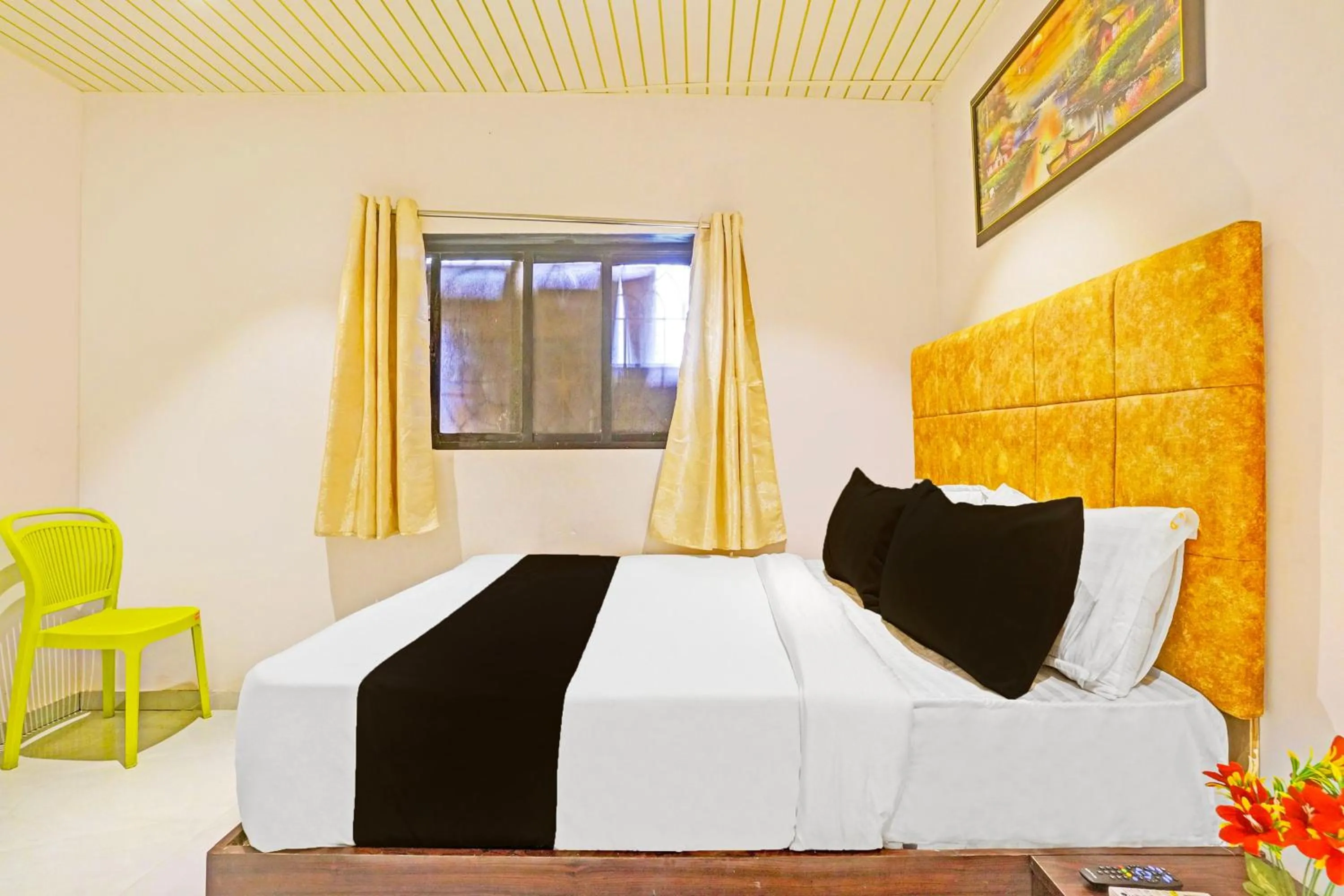 Bedroom in HOTEL O NK RESIDENCY